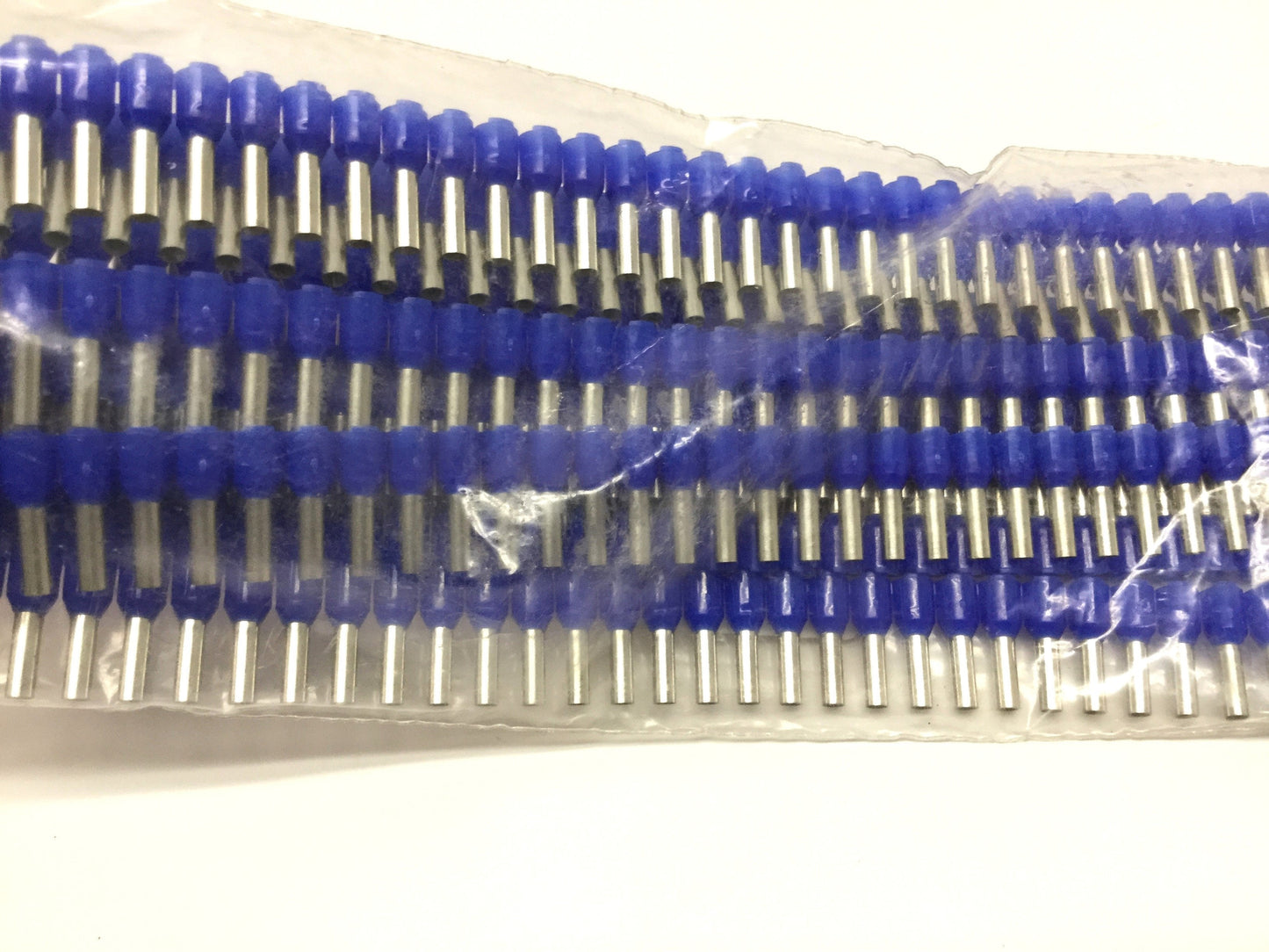 New Bag of 500 Weidmuller 9004360000 Single Wire-End Ferrules, 14 AWG 2.5mm², Blue