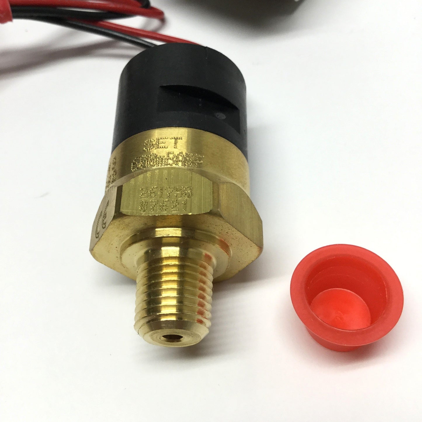 New Gems PS82-20-4MNB-A 261758 Mini Vacuum Switch, 12-28inHg, SPST-NO, 1/4" NPT
