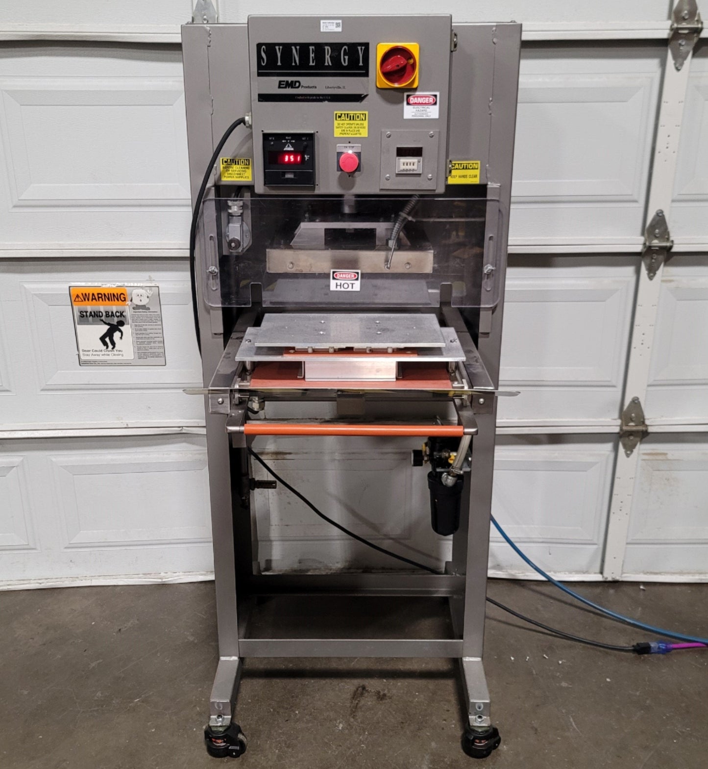 Used EMD Products Synergy I Tray Sealer 10" x 14" x 4" Trays, 120VAC 20A, 125psi 4CFM