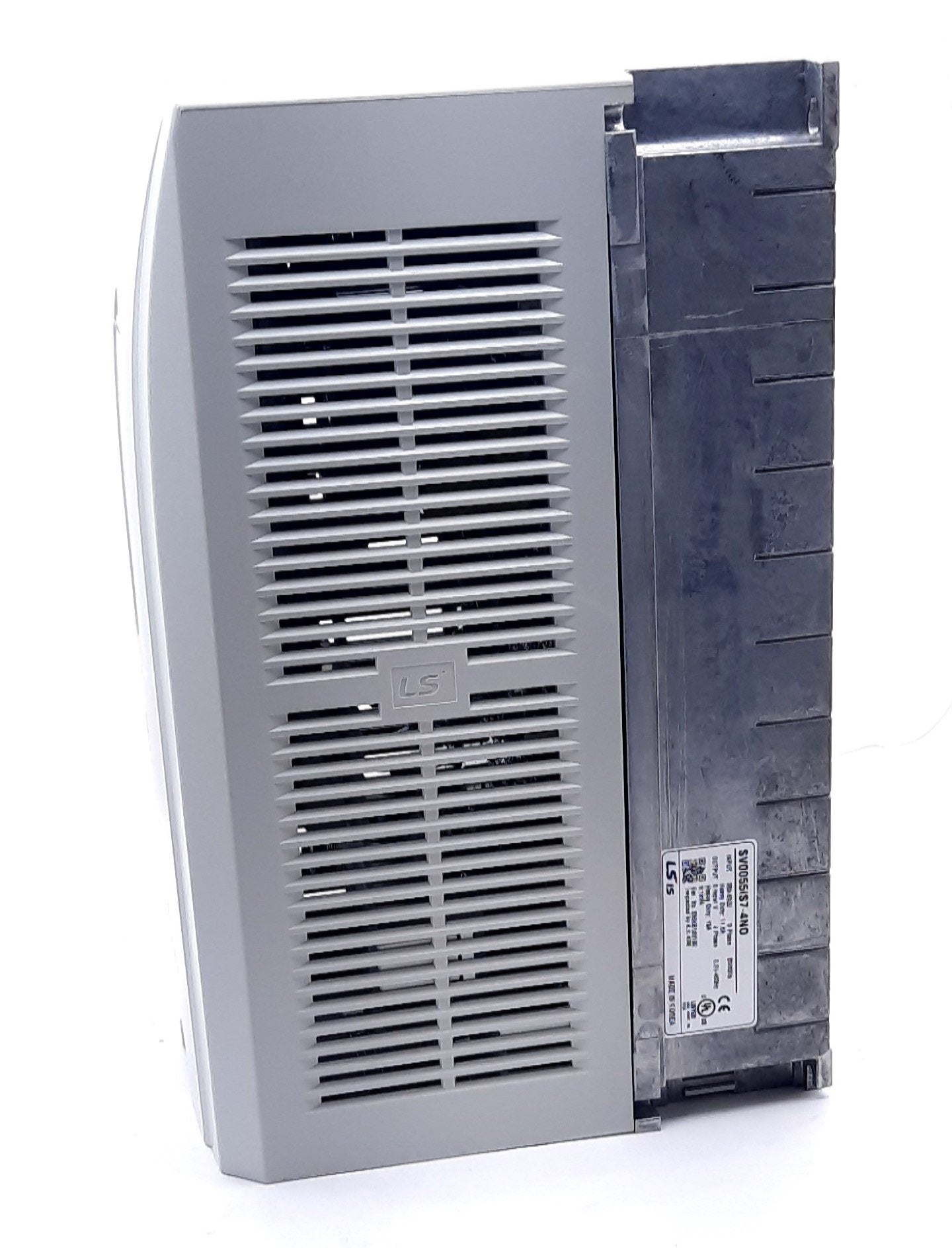 New LS Electric SV0055IS7-4NO Variable Frequency Drive 3 Phase 480VAC 16A 12A 10HP