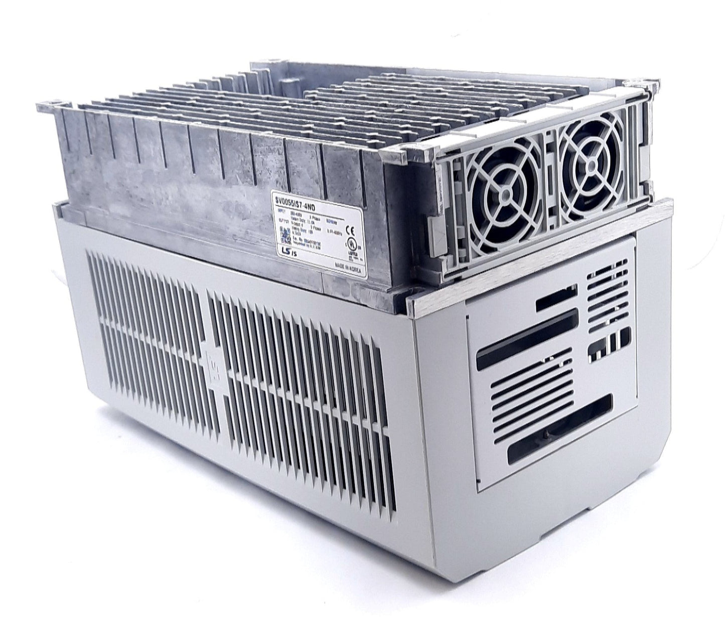 New LS Electric SV0055IS7-4NO Variable Frequency Drive 3 Phase 480VAC 16A 12A 10HP