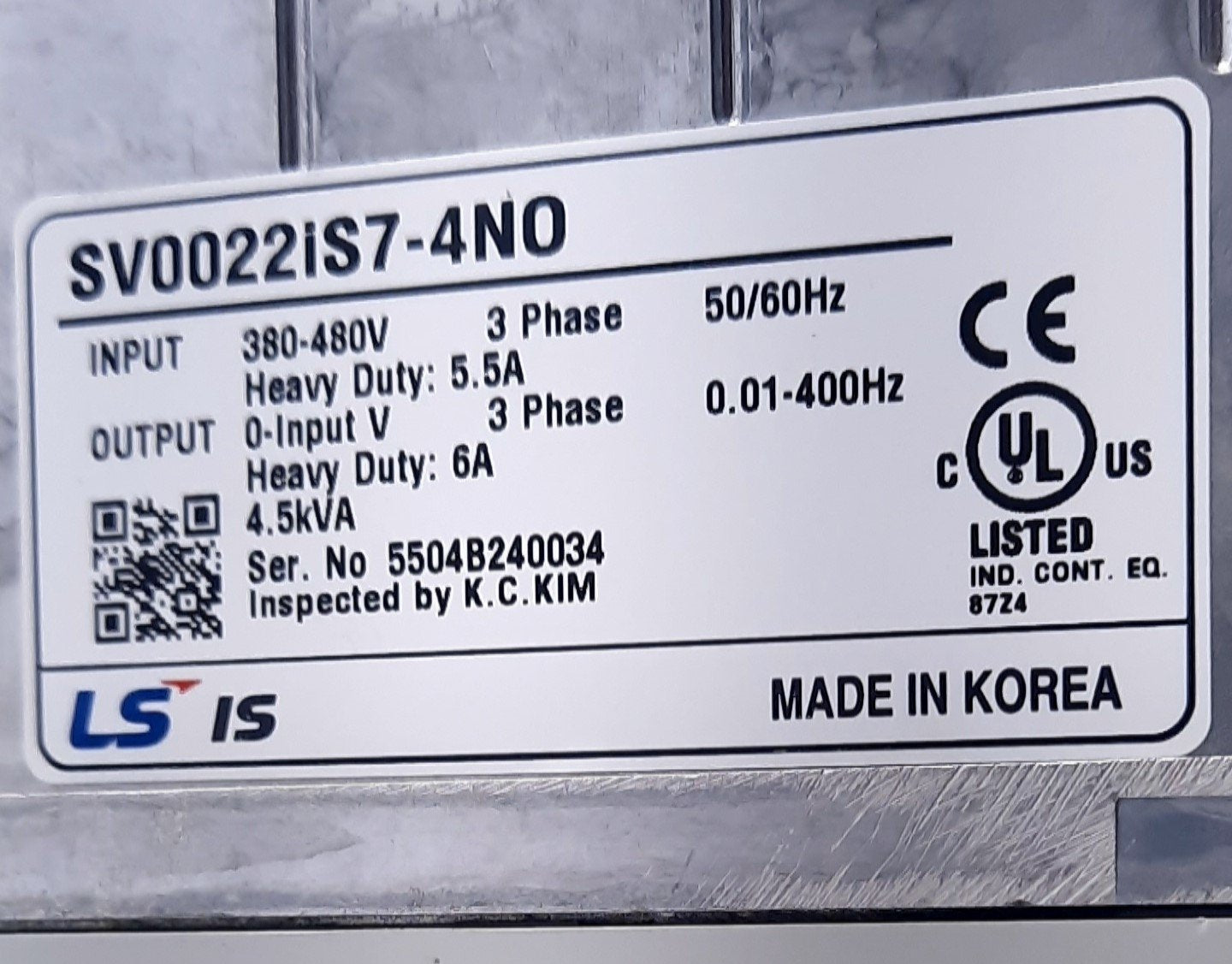 New LS Electric SV0022IS7-4NO Variable Frequency Drive 3 Phase 480VAC 8A 6A