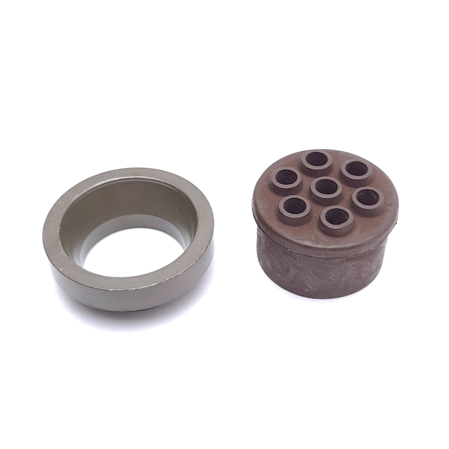 New Amphenol MS3108E20-15S Circular Connector Plug, Right-Angle, 7-Position