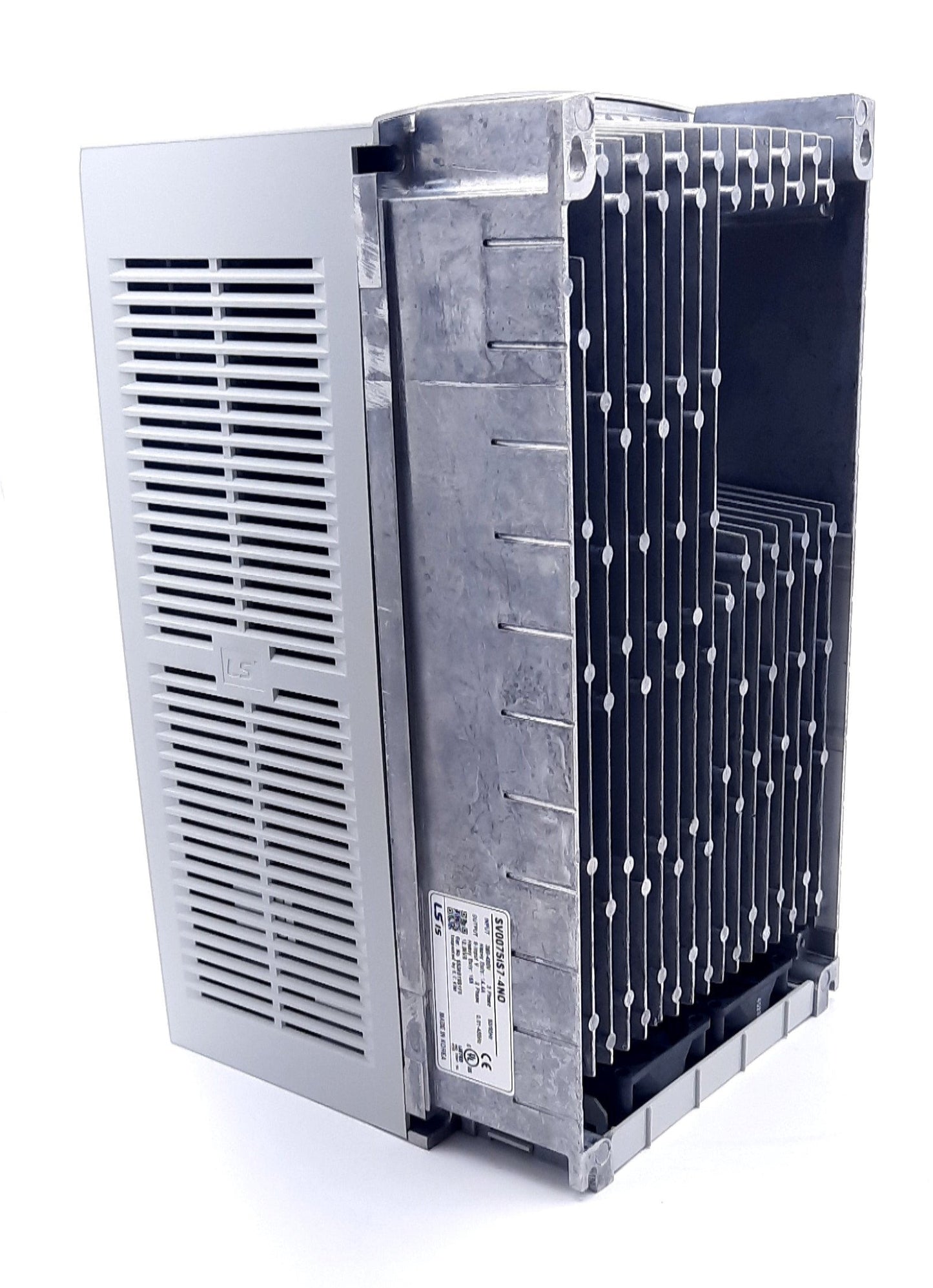 New LS Electric SV0075IS7-4NO Variable Frequency Drive 3 Phase 480VAC 24A 16A