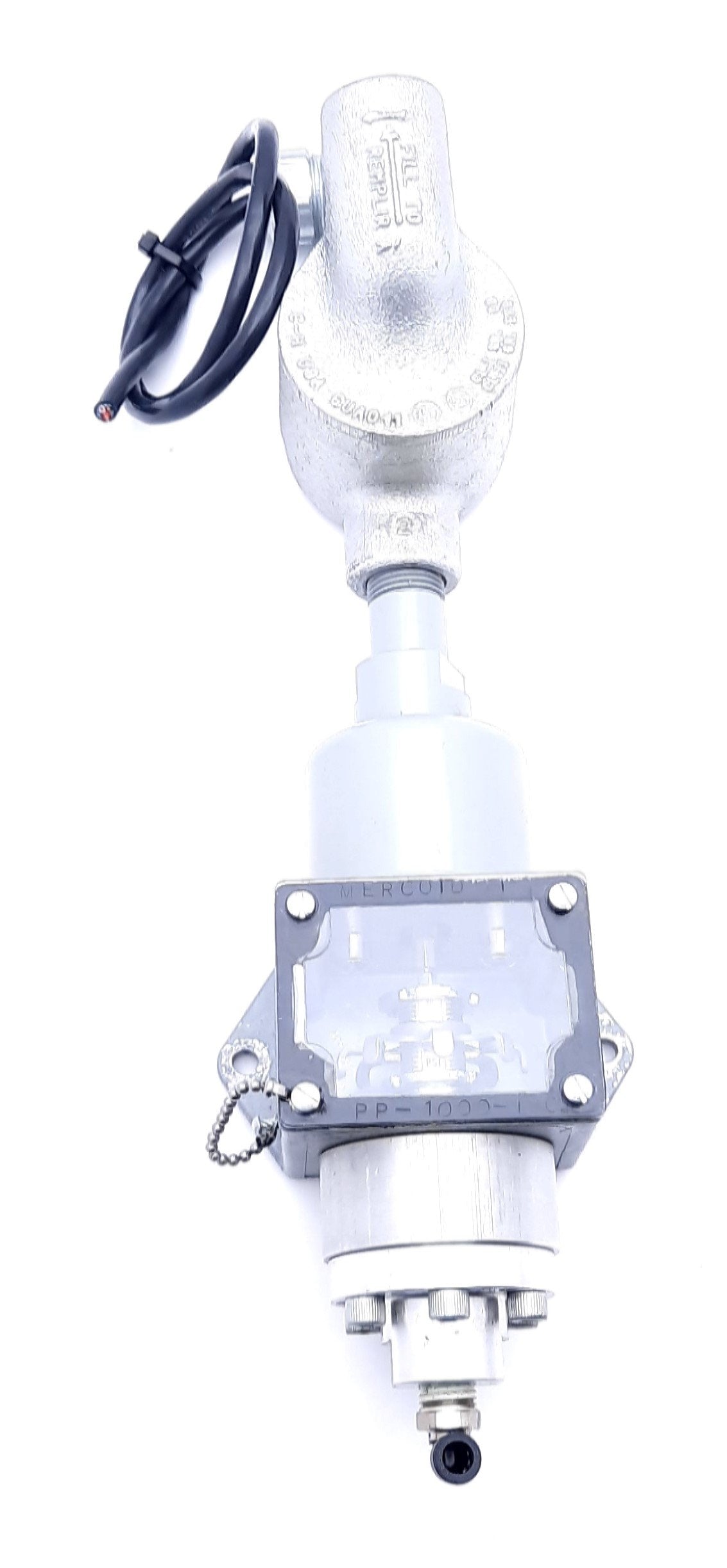 Used Dwyer 1004E-A1-J Explosion-Proof Pressure Switch 3000psig SPDT 1/2" M 1/4" F NPT