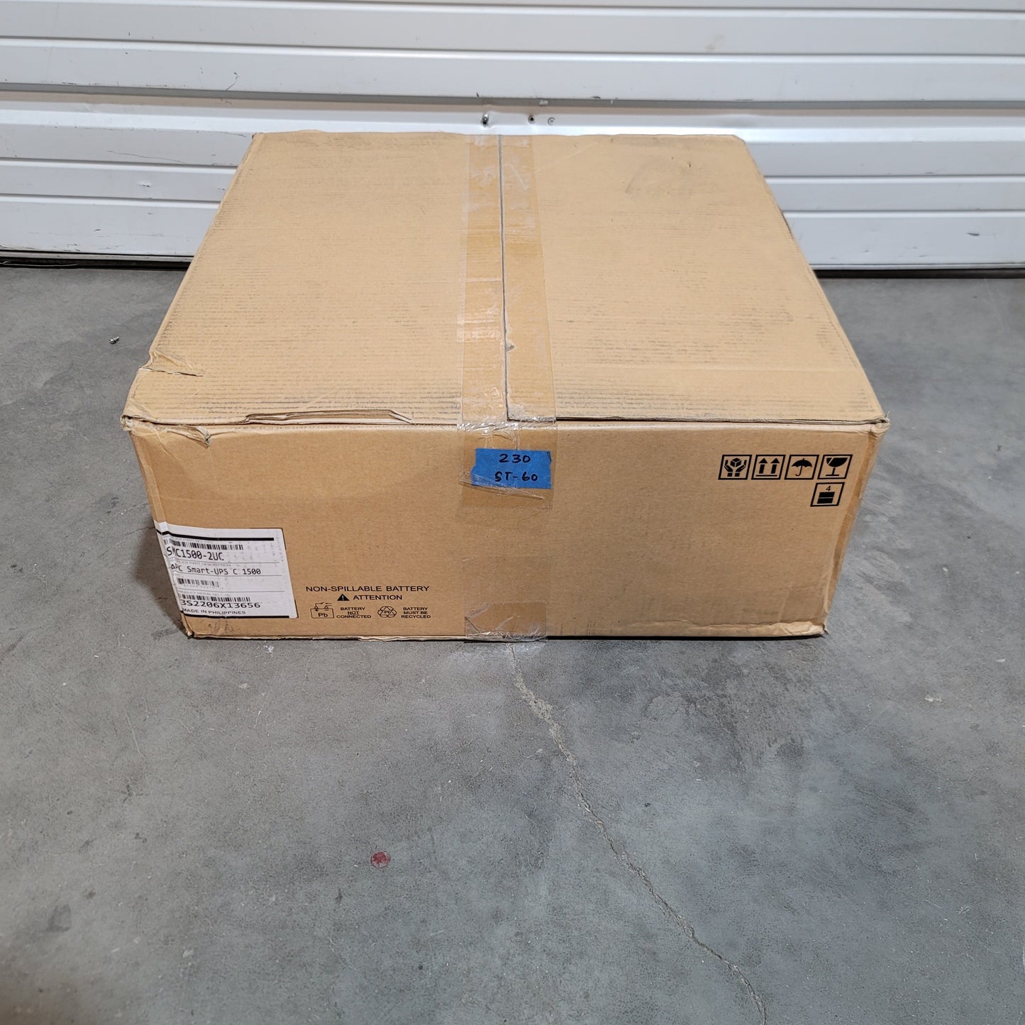 New APC SMC1500-2UC Smart UPS Rackmount 2U, 120VAC, 1440VA, 6x NEMA 5-15R Outlets