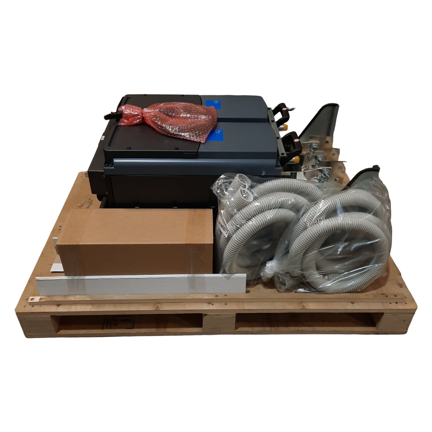 New Danfoss 136H3955 Vacon NX VFD 3Ø 380-500VAC 920A In, 465-800VDC 1090A Out, 620kW
