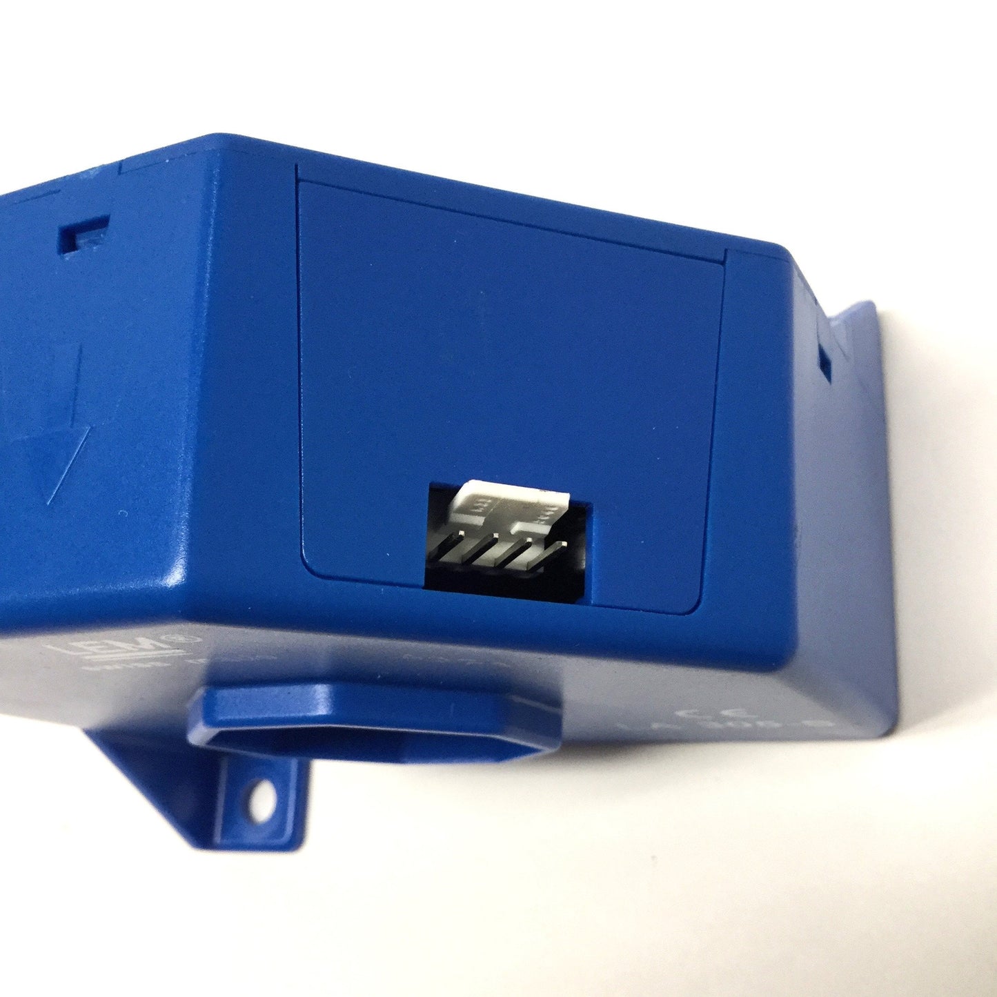 Used LEM LA 305-S Closed Loop Hall Effect Current Transducer, 300A, 1:2500 Ratio