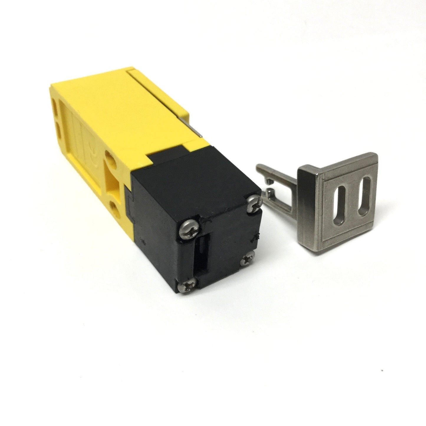 Used SICK i12-SA113 Door Interlock Safety Switch 1NC-1NO 240VAC 3A