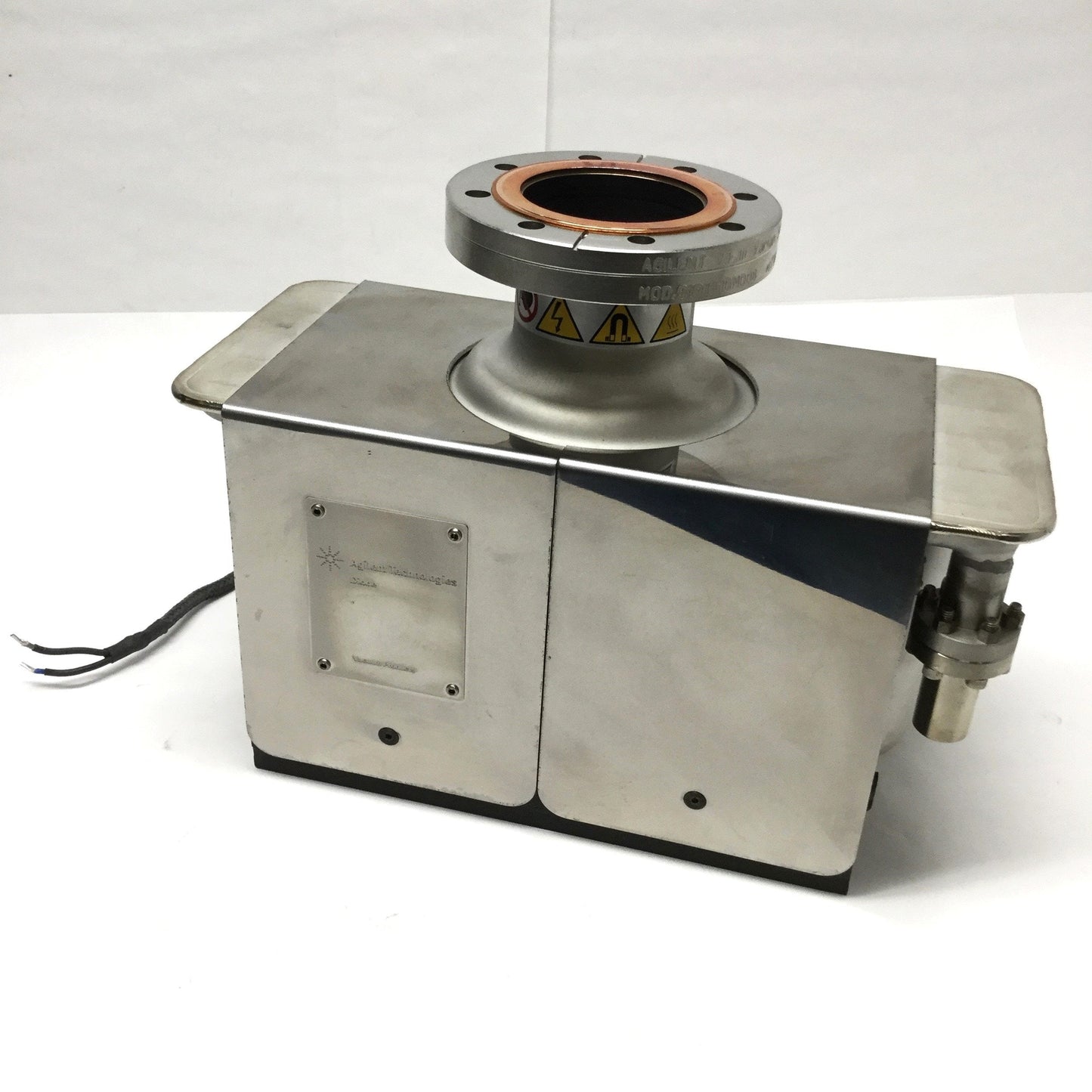 Used Agilent Varian 9191310 VacIon Plus 55 L/s, Diode Ion Pump, DN 63 CF-F, Fischer