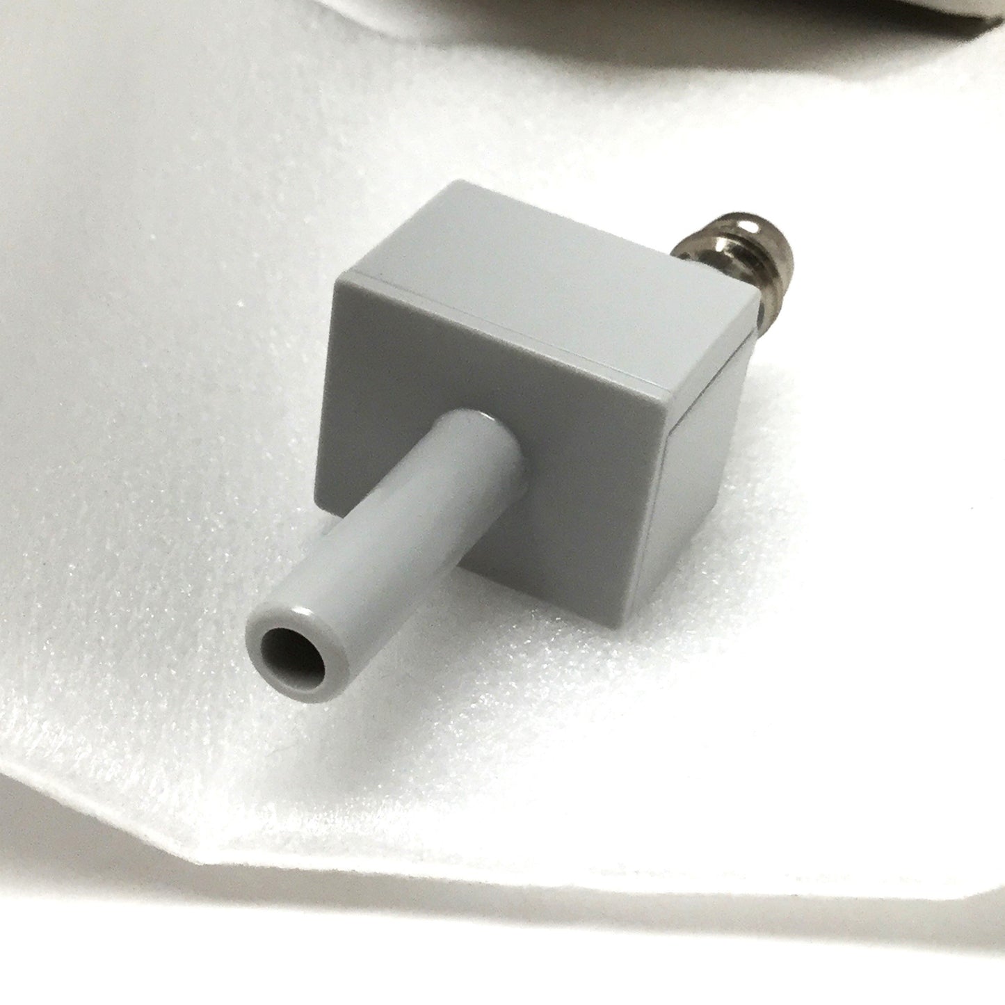 New Parker Convum MPS-V6T-PC Vacuum Pressure Sensor, 0 to -30inHg, 6mm Tube, PNP