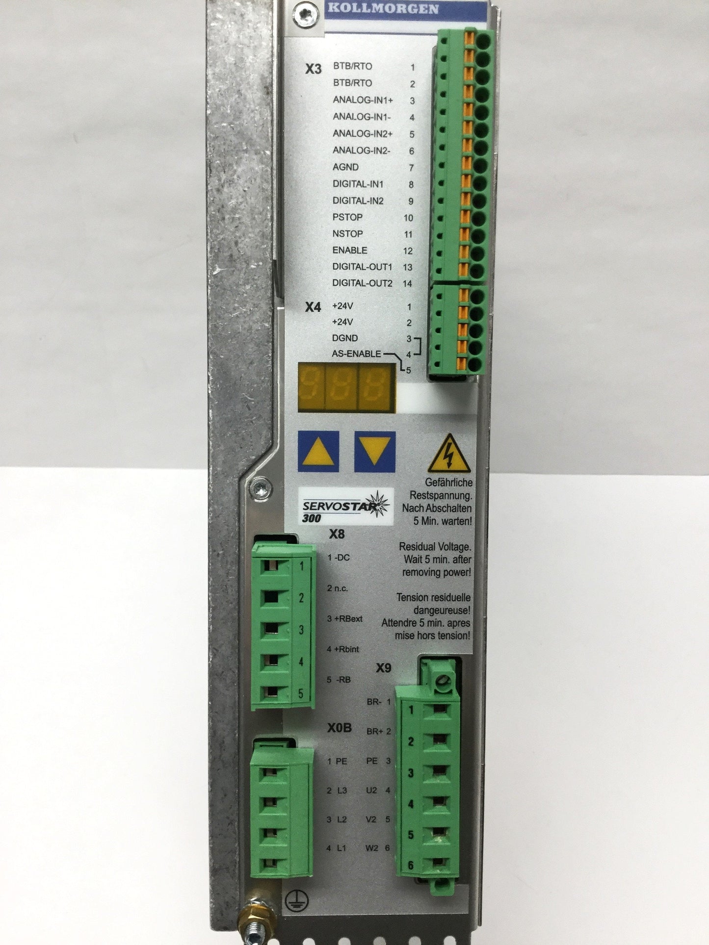 Used Kollmorgen CP303250 Servostar SP Servo Drive Out: 115/230VAC In: ?1/3 115/230VAC