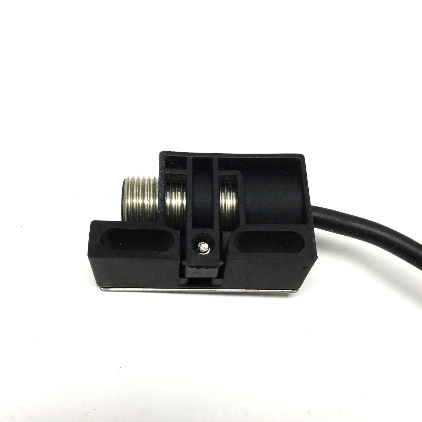 Used Telemecanique XS1N12NA340 Inductive Proximity Sensor Switch 2mm 12-24VDC NPN-NO