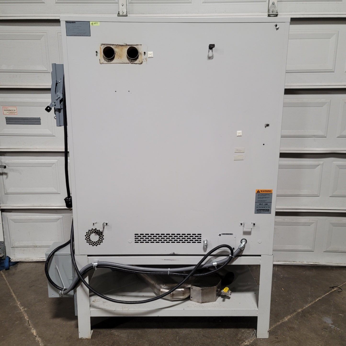 Used Despatch LAC2-18-4 High Performance Oven With Stand 40°C To 260°C 240VAC 1Ph 23A