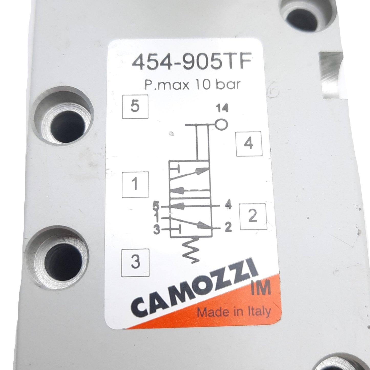 New Camozzi 454-905TF Pneumatic Manual Valve, 1/4in NPTF, 5/2-way, 10bar Max