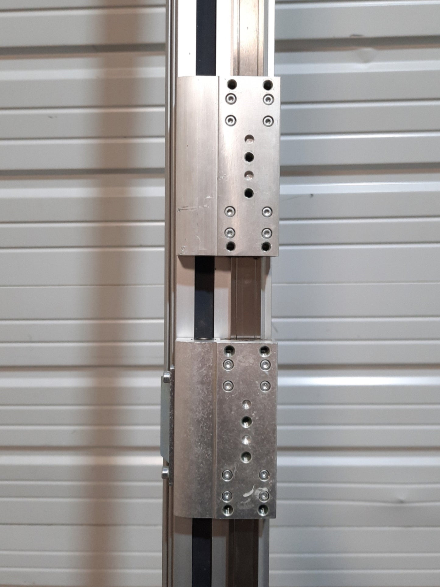 Used Festo EGC-70-2700-TB-KF-0H-GK-KL Belt Driven Linear Actuator 2700mm 5m/s 1850N