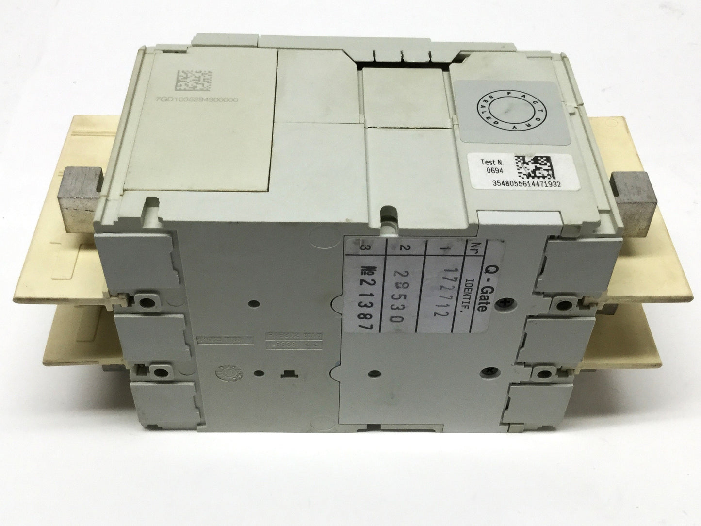 Used Allen Bradley 140G-H2C3-C30 Circuit Breaker 3-Pole, 30A 600VAC/500VDC, H-Frame