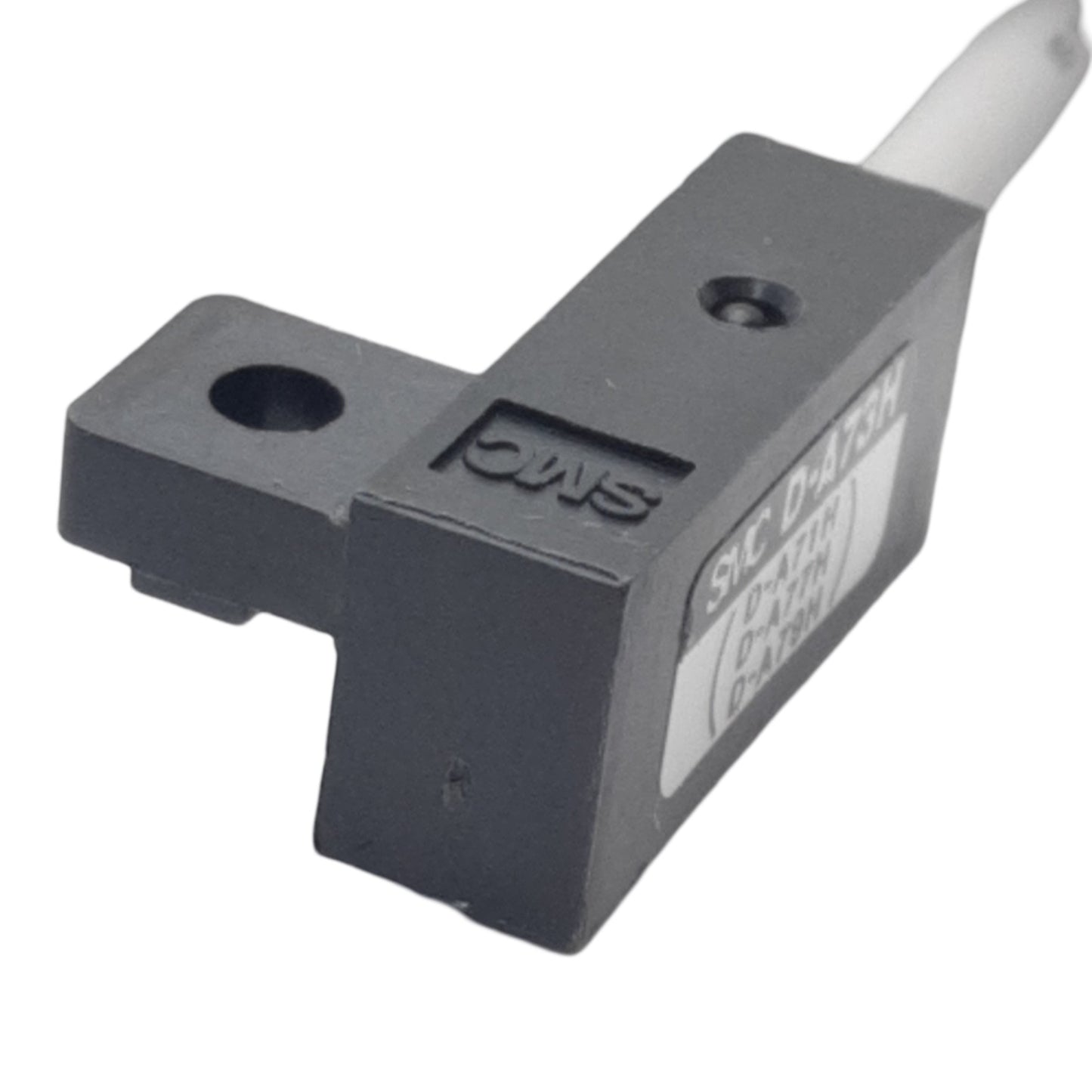 New SMC D-A73H Auto Reed Switch, N.O., 24VDC 100VAC, 5-40mA, 3m to 2-Wire Leads