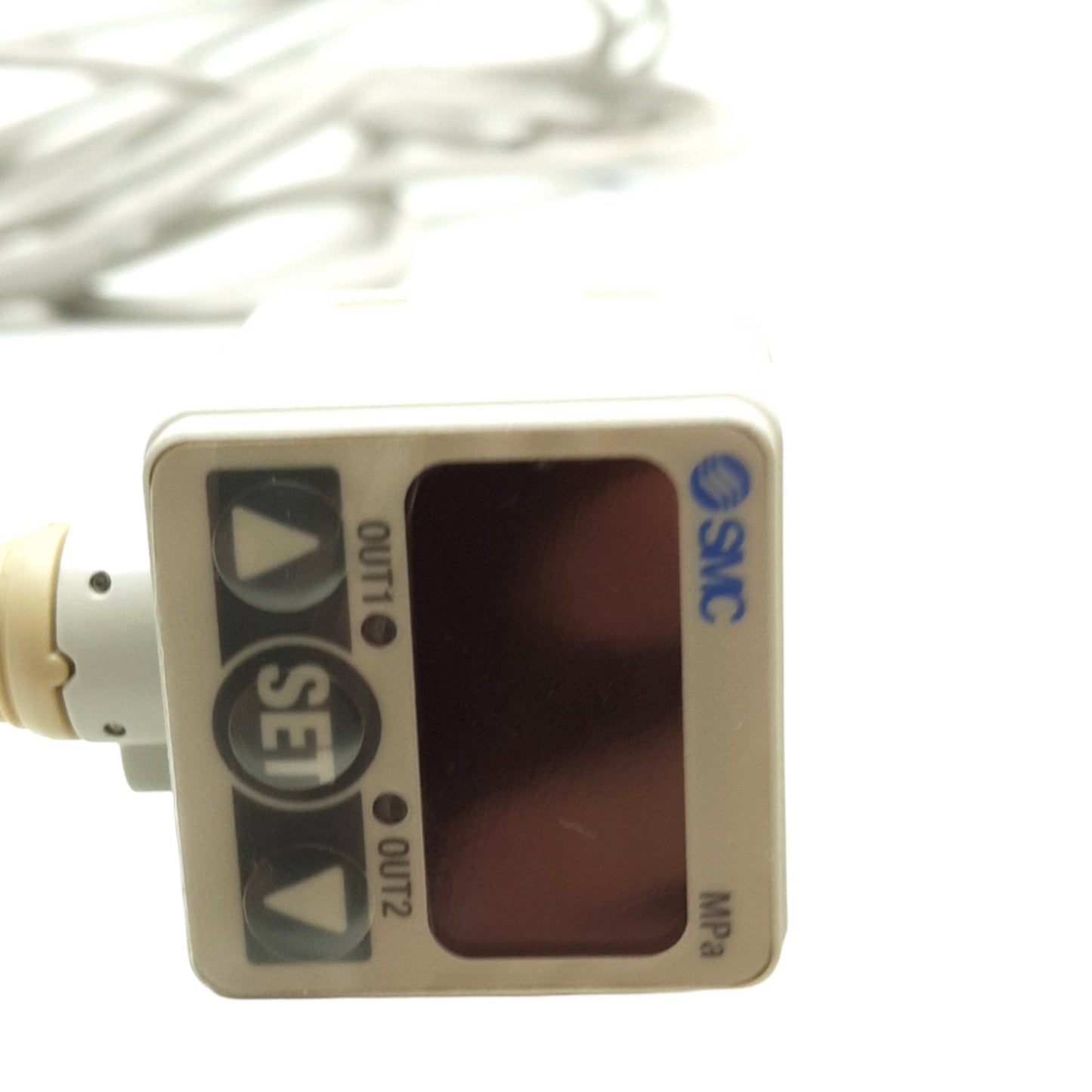 New SMC ISE40-01-62L Digital Pressure Switch, 1.0MPa, 24VDC, PNP 1/8" NPT