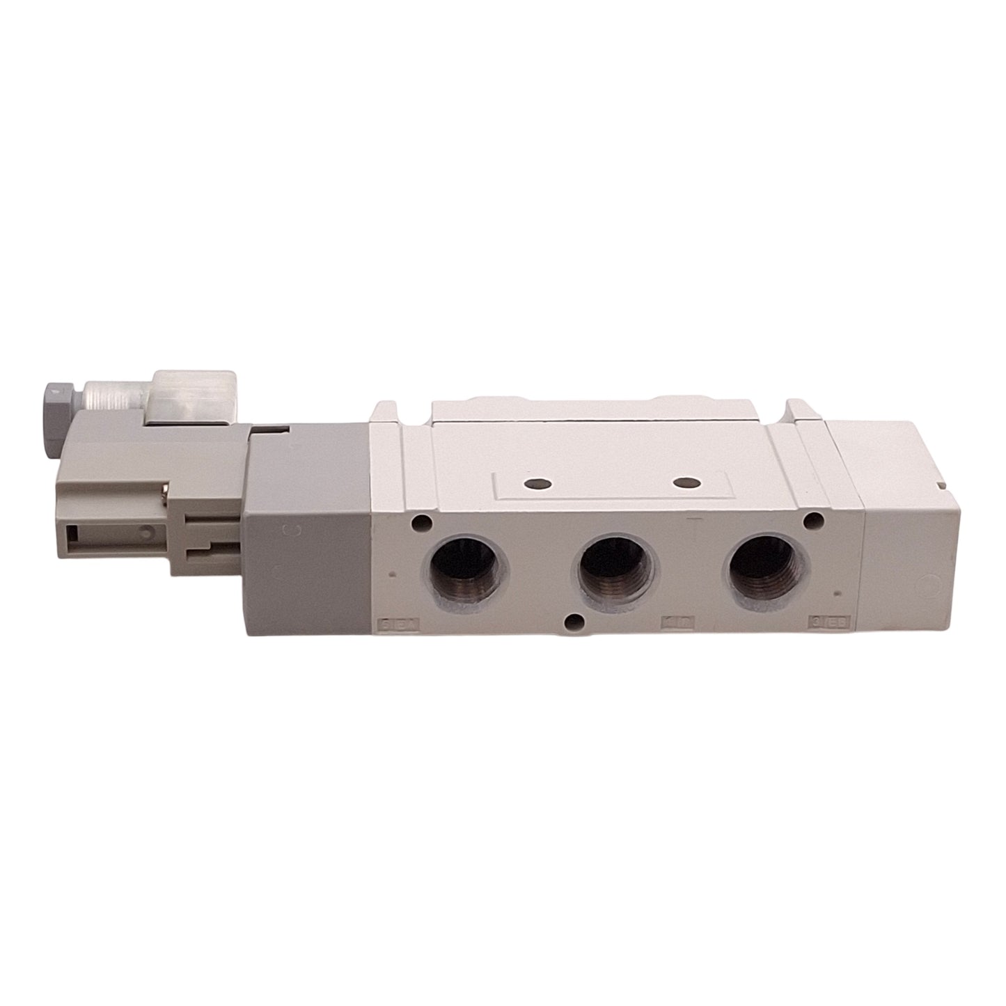 Used SMC SY9120-5DZ-02T Solenoid Valve 2-Position Single, 0.7MPa, 1/4NPTF, 24VDC Coil
