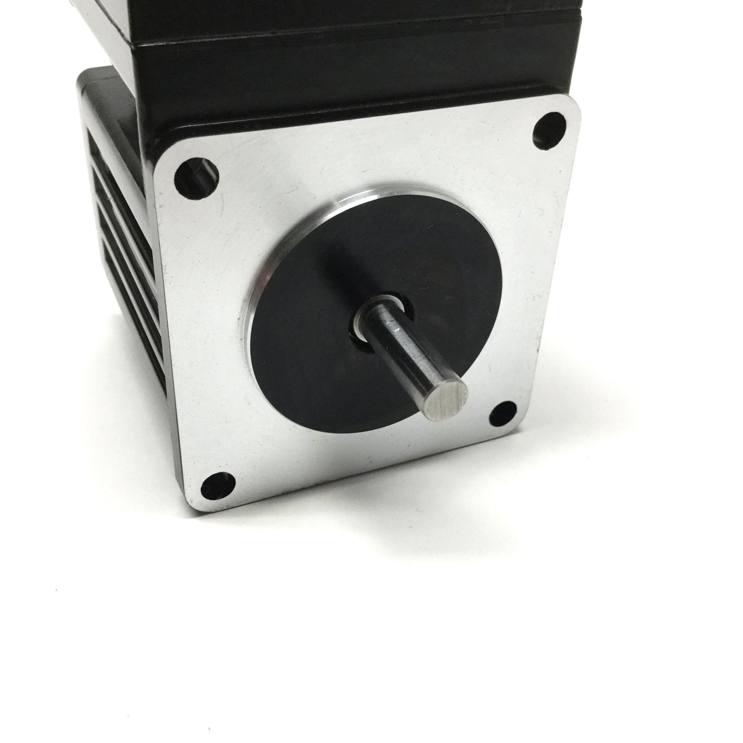 Used Animatics SM2315 Smart Motor Servo NEMA 23, 1.75in-lb, 48VDC, 2000cpr Encoder