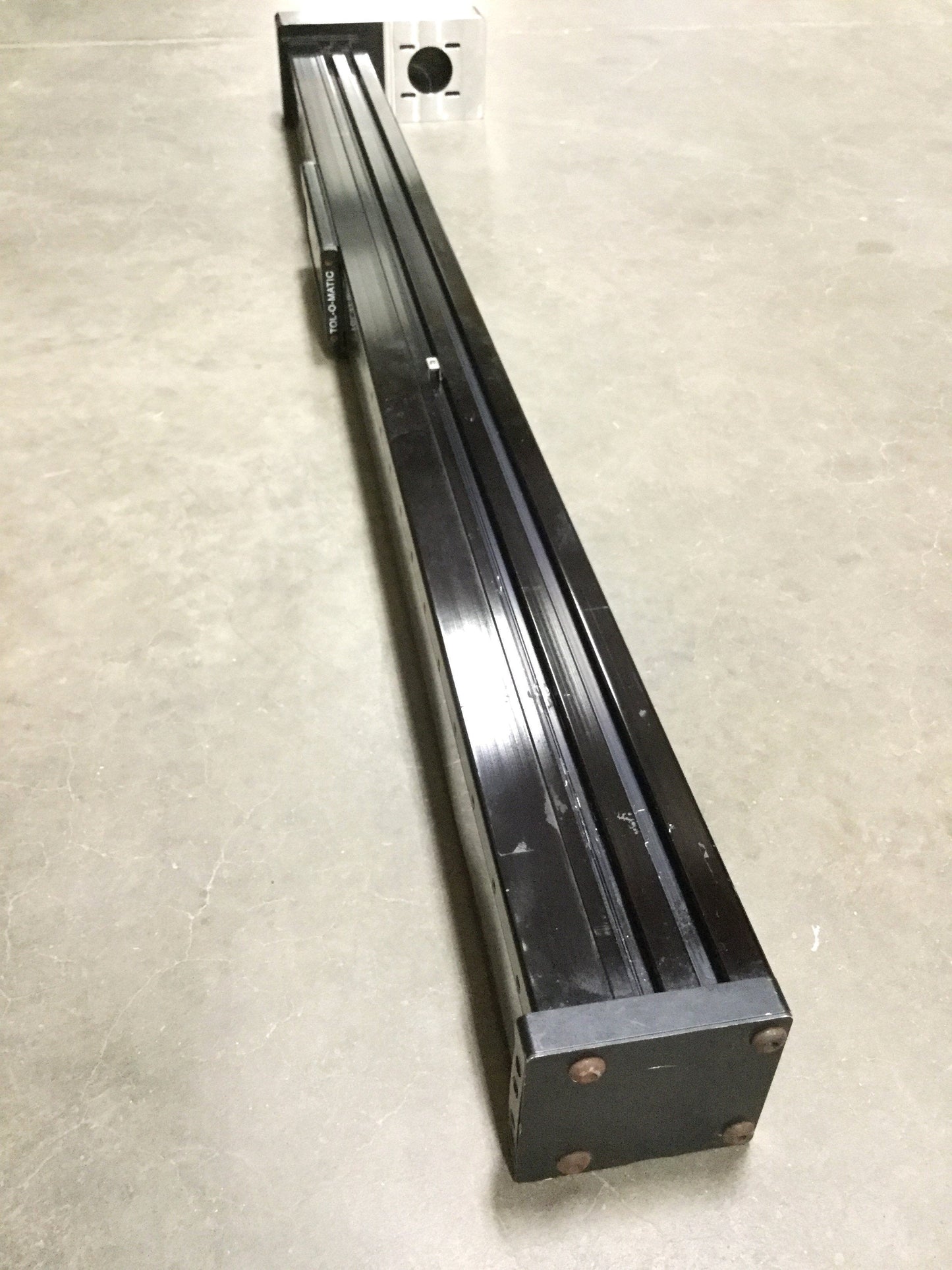 Used Tolomatic B3S15 SNA02 SK36 Screw Drive Rodless Linear Actuator 36" Stroke, 2 TPI