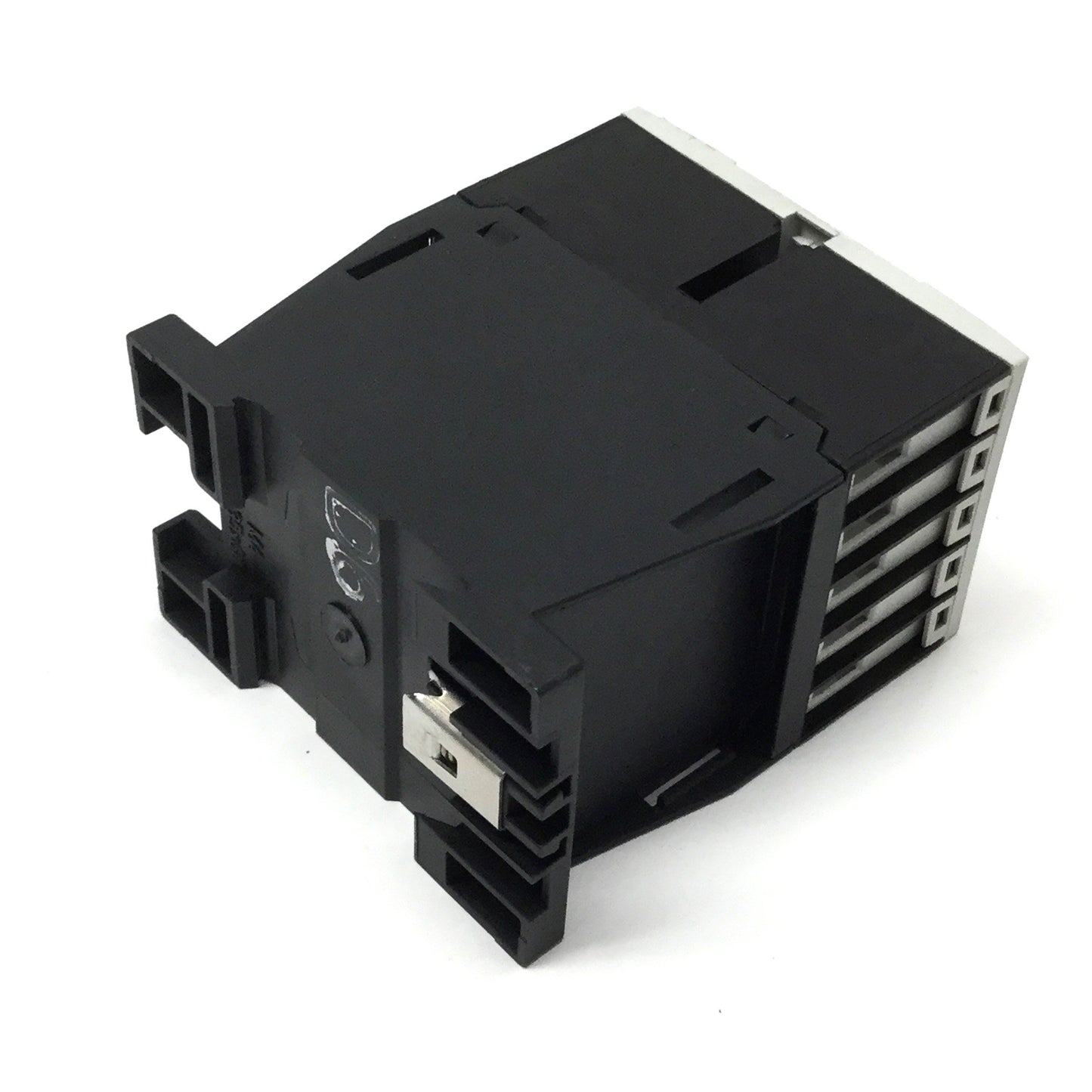 Used Eaton Moeller DIL M9-10 Contactor 3-Pole+NO, 110/120VAC Coil, 20A 600V