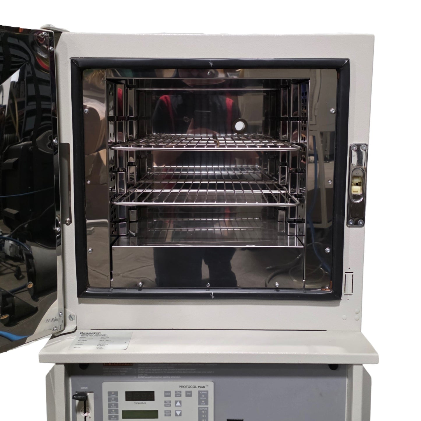 Used Despatch LAC1-10-6 Forced Convection Benchtop Oven 1 CuFt, 100-500°F, 120VAC 10A