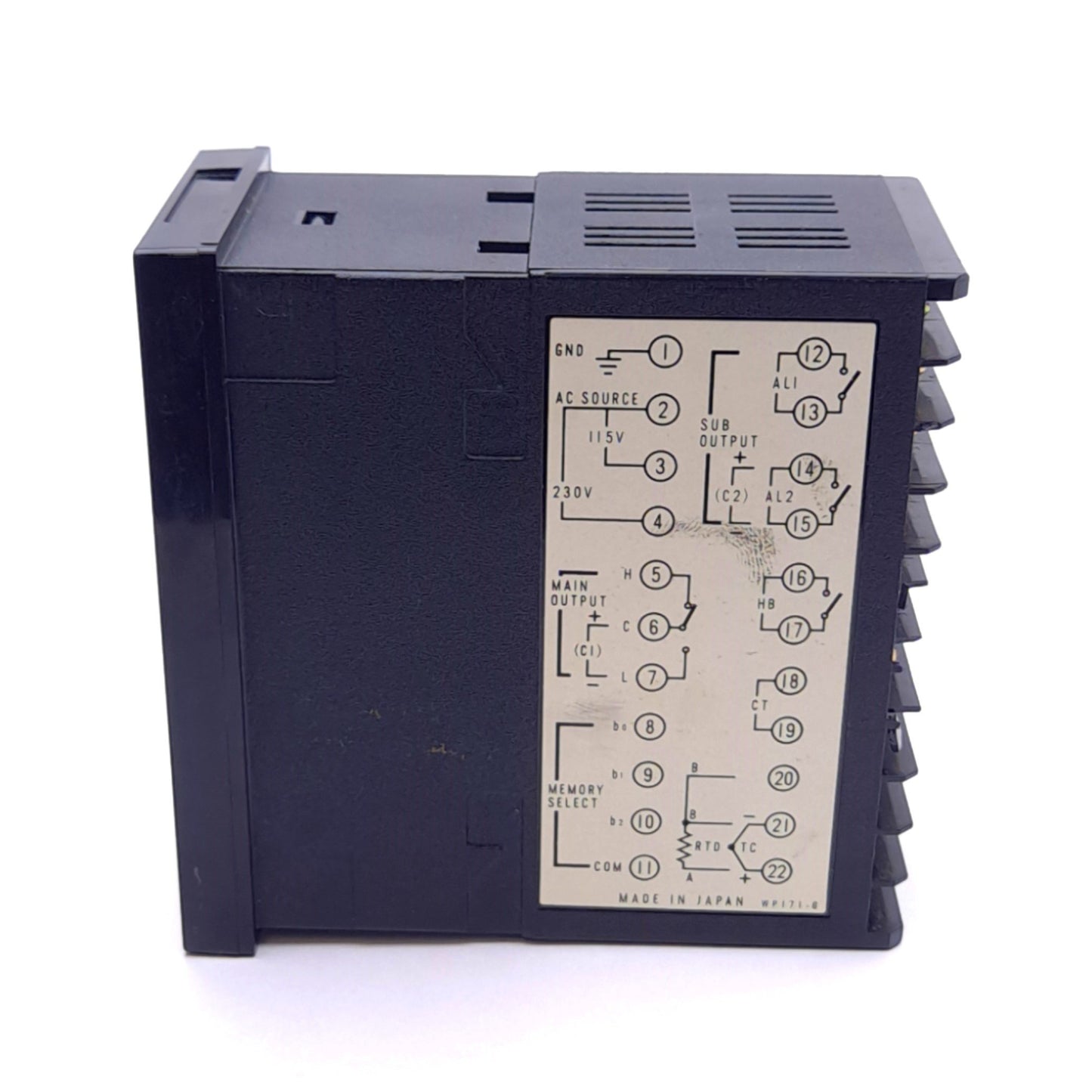 Used Barber Colman MAE1-10300 Temperature Controller, 0-1600°F Type J, 1/8 DIN Panel