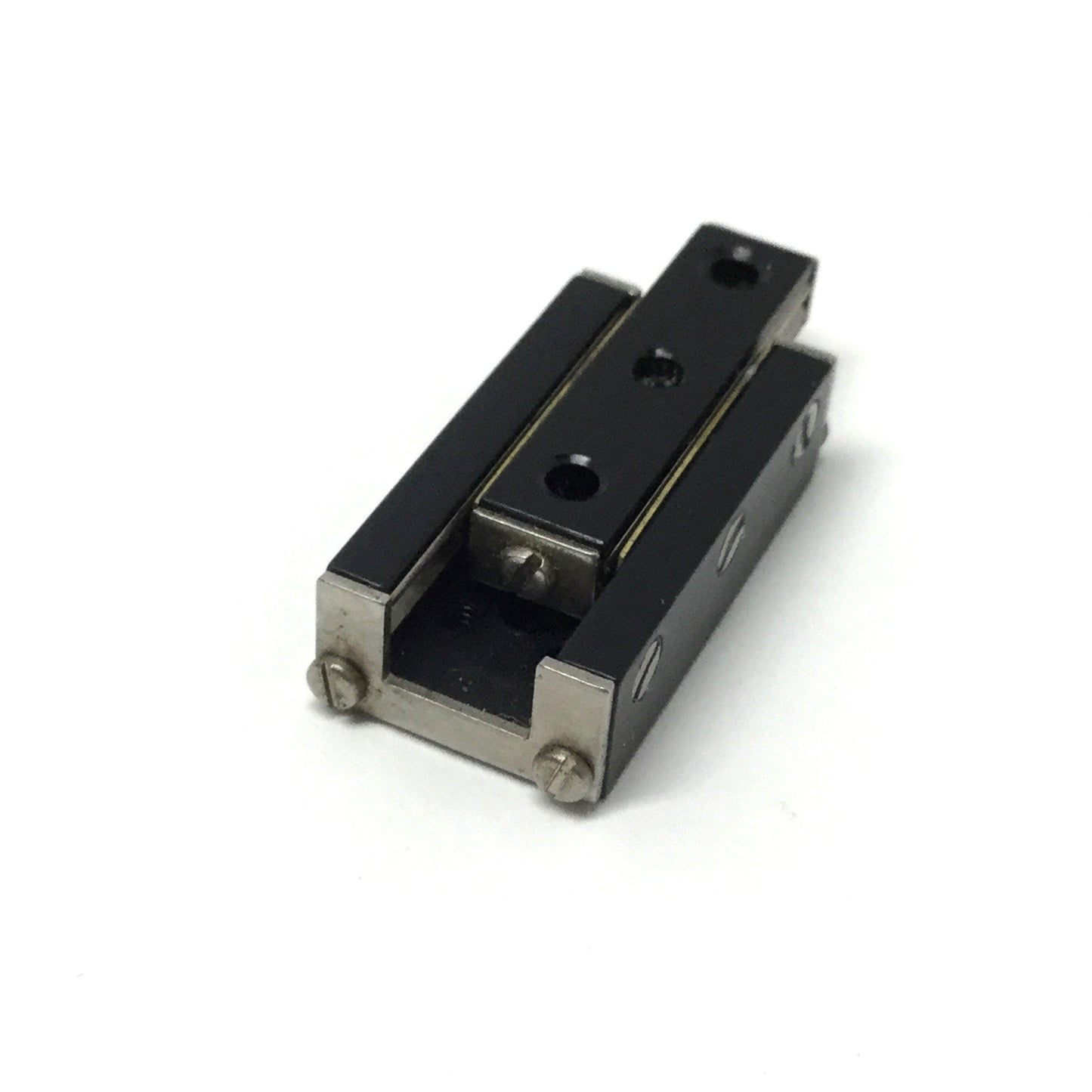 Used Del-Tron RD-1 Crossed Roller Linear Slide, 1/2" Travel Stroke, 30lb Rating