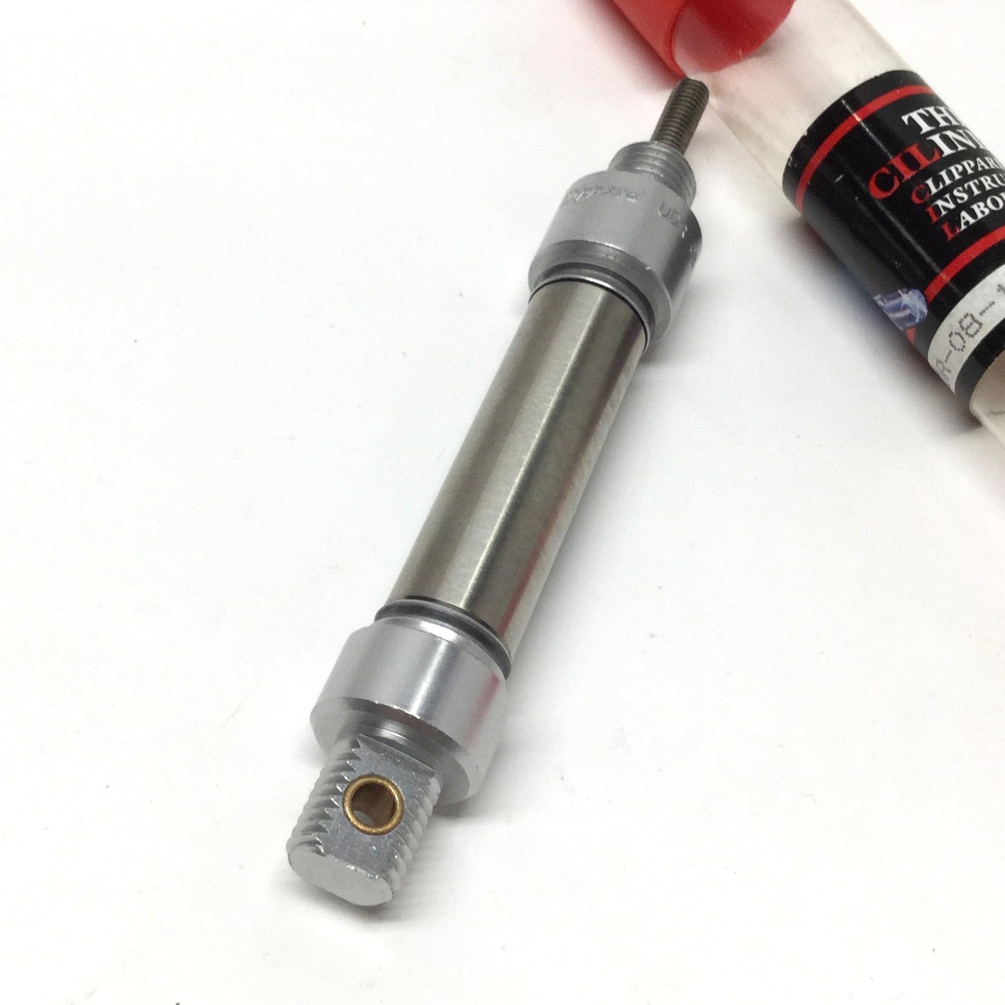 New Clippard UDR-08-1 SS Pneumatic Cylinder, Ø1/2" Bore, 1" Stroke, 10-32 Ports