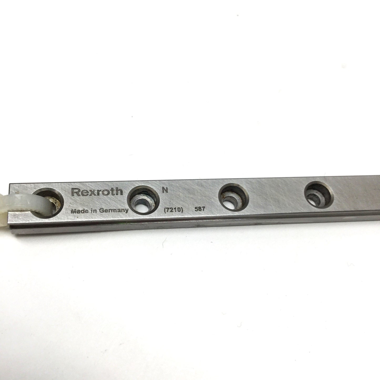 Used Rexroth R044279401 Mini Block Linear Guide Ball Bearing Carriage on 625mm Rail