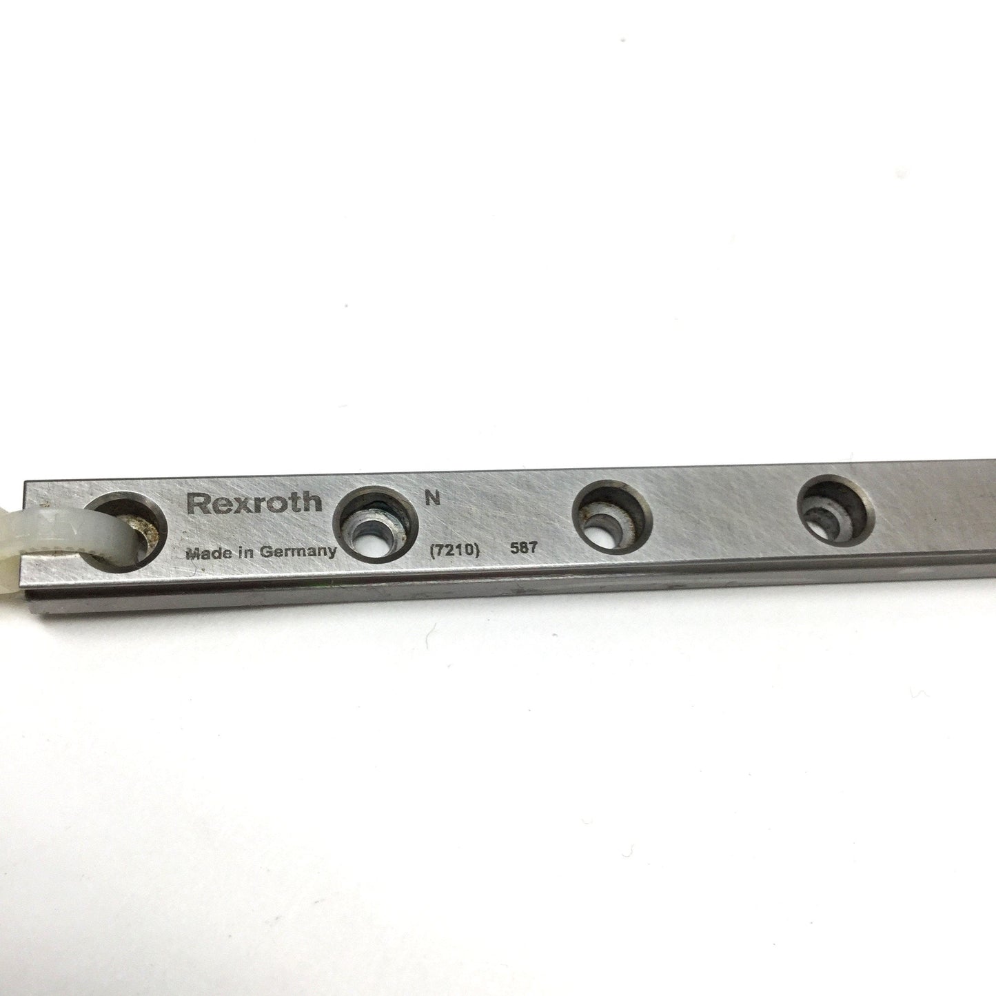 Used Rexroth R044279401 Mini Block Linear Guide Ball Bearing Carriage on 625mm Rail