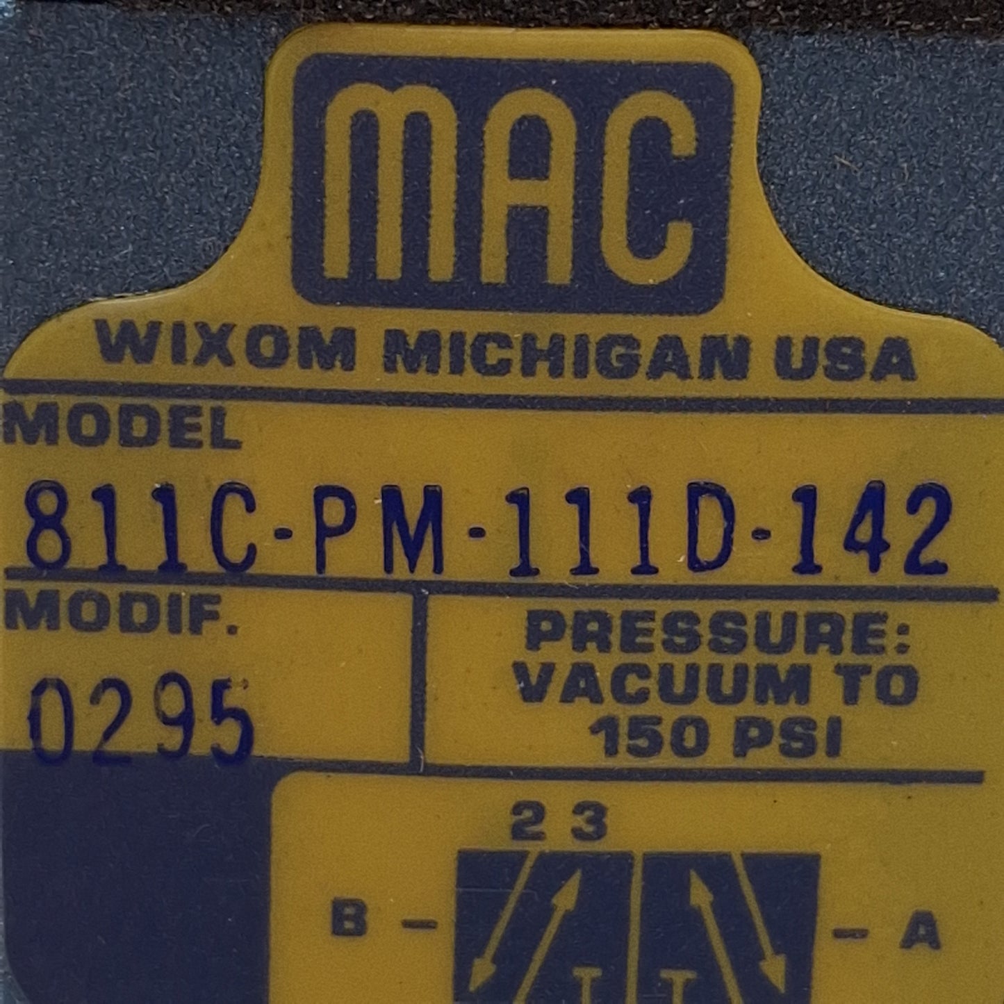 New MAC 811C-PM-111D-142 Solenoid Valve, 5/2 Single Operator, 20-150PSI, 120VAC Coil