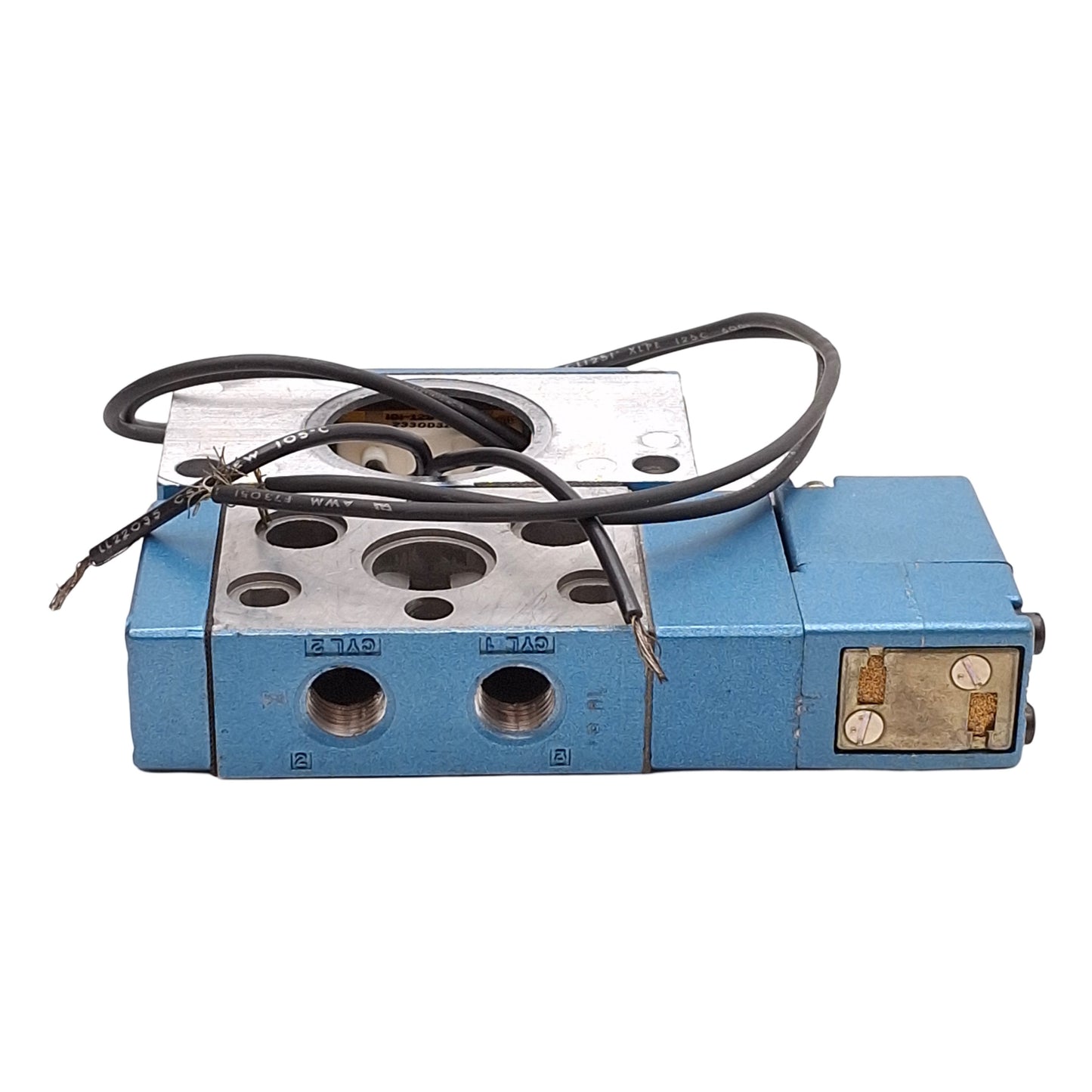 New MAC 811C-PM-111D-142 Solenoid Valve, 5/2 Single Operator, 20-150PSI, 120VAC Coil