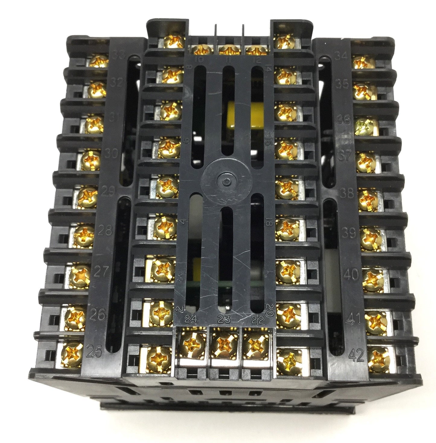 Used Dynisco UPR900 Strain Gauge Melt Pressure/Process Indicator Analog Out, 3x Relay