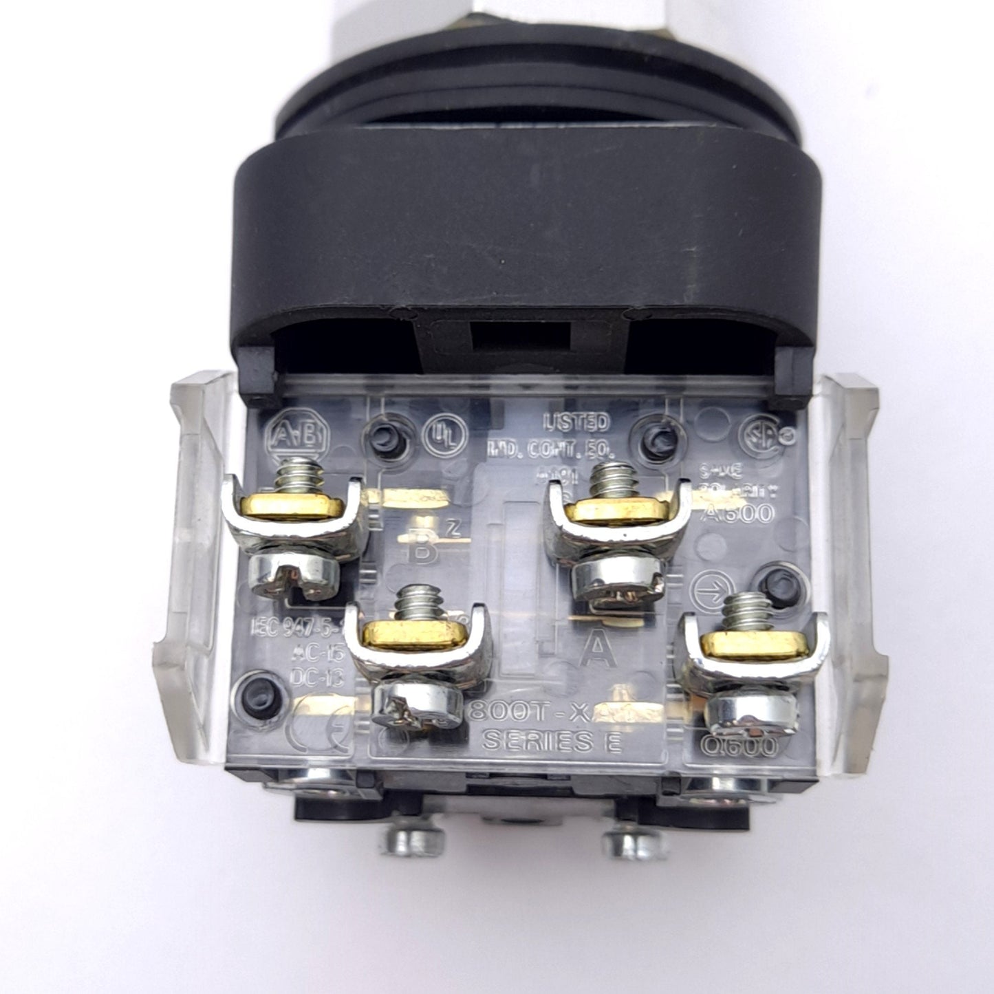 Used Allen Bradley 800T-FXPH16RA1 E-Stop Push/Pull Switch, ø30mm, 1NCLB 1NO, 120VAC