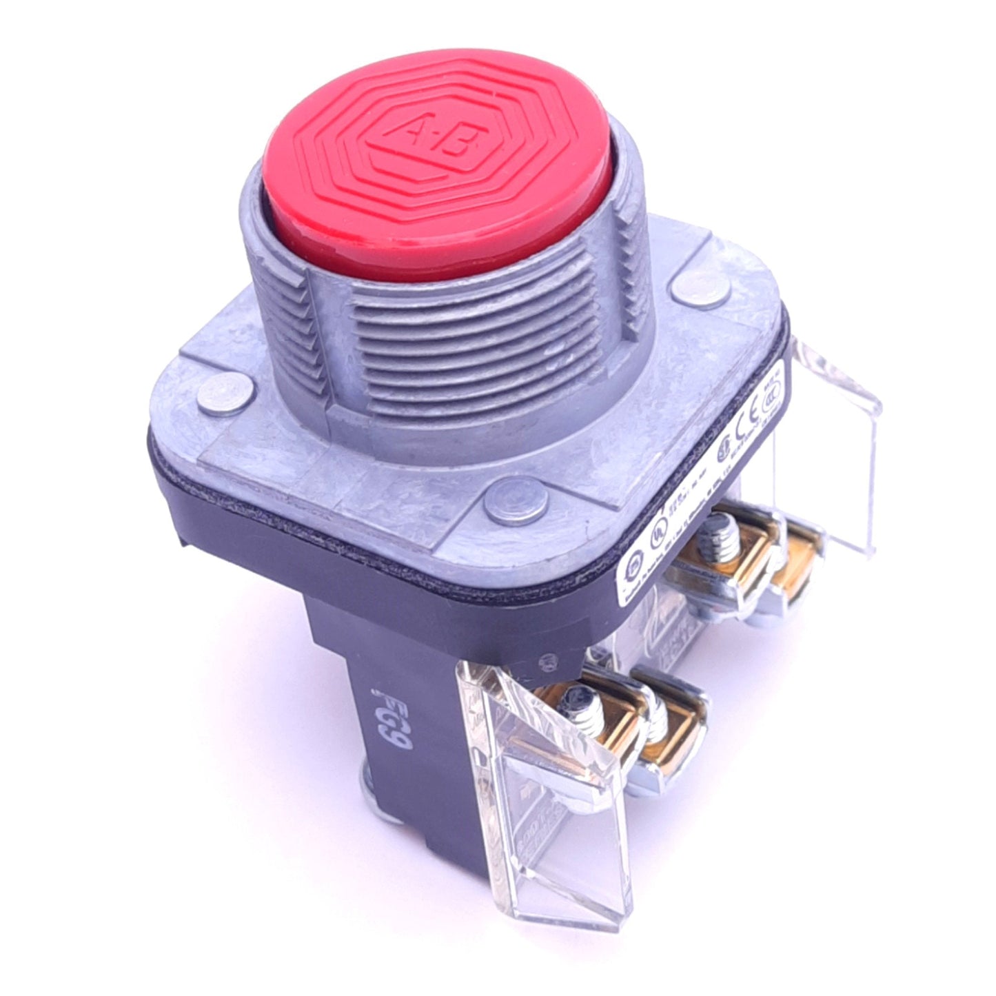 New Allen Bradley 800T-A6A Flush Momentary Pushbutton, ø30mm, 1NO 1NC, 600VAC 10A