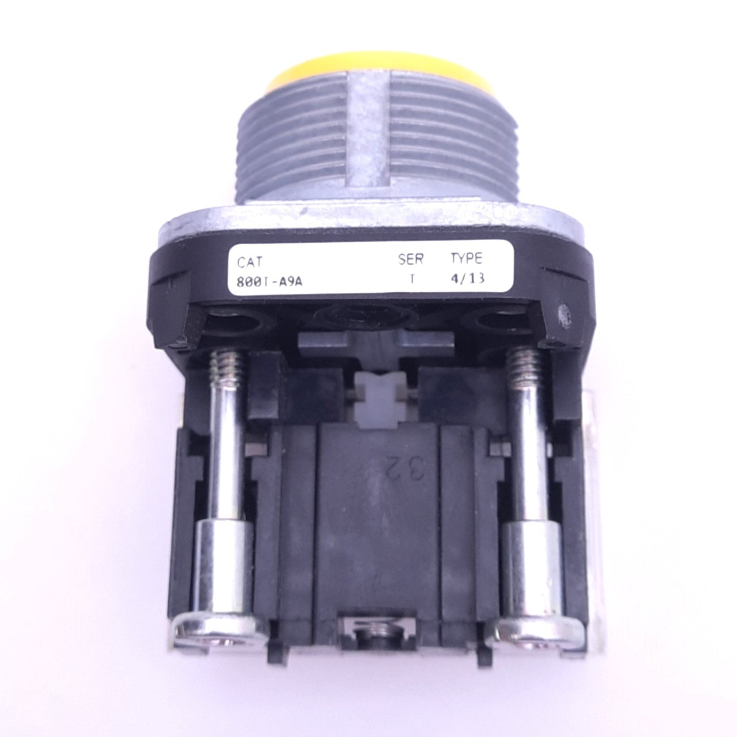 New Allen Bradley 800T-A9A Push Button Switch, ø30mm, 1NO 1NC, 600VAC 10A, Momentary
