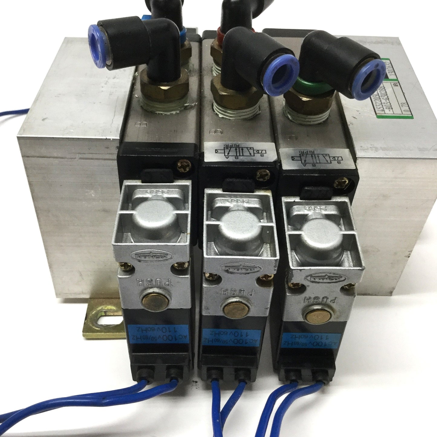 Used Konan 453Z203C-L1-B03 MAGSTAR 3-Valve Bank from Kitamura Mycenter CNC 100/110VAC