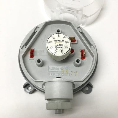 Used Beck 930.85 Climair Differential Pressure Switch, 200-1000Pa Range, 100Pa Diff