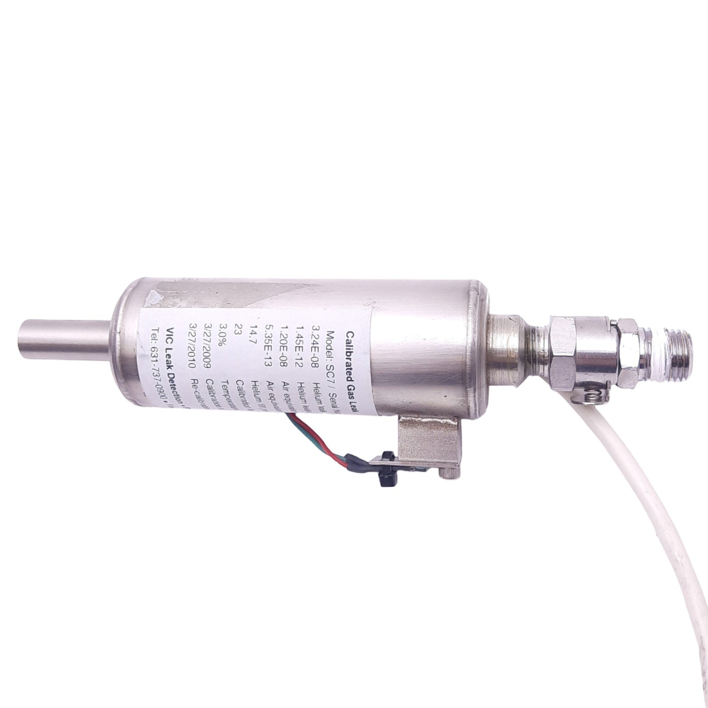 Used VIC Leak Detection SC7 Helium Gas Leak Detector, 1.45E-12 mol/sec, 14.7psia