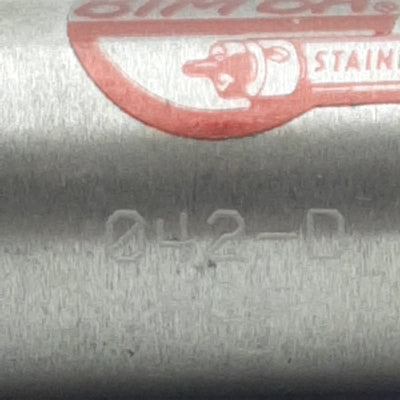 Used Bimba 042-D Pneumatic Cylinder, ø3/4in Bore, 2in Stroke, 1/8in NPT, 250psi