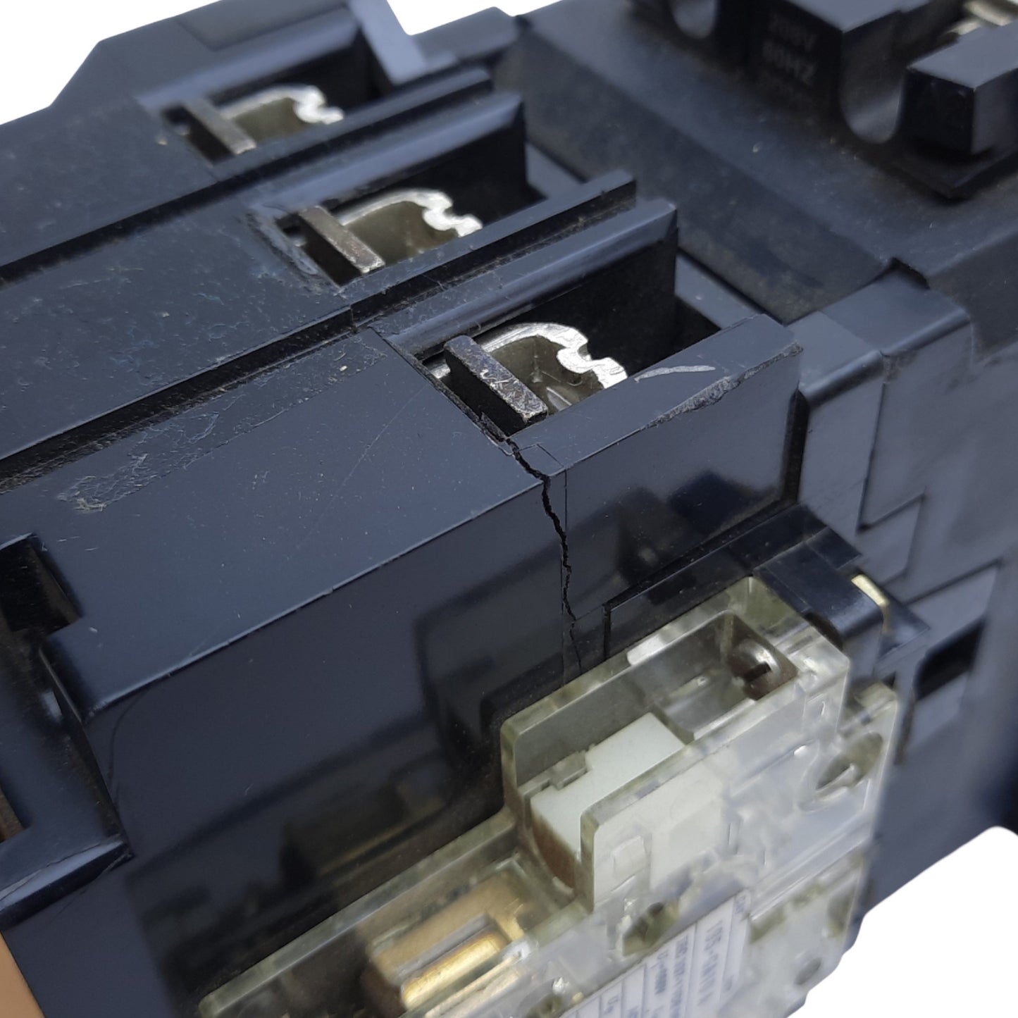 Used Allen Bradley 100-A60NH3 Ser C IEC Contactor, 60A Max., 208V AC Coil *Crack*