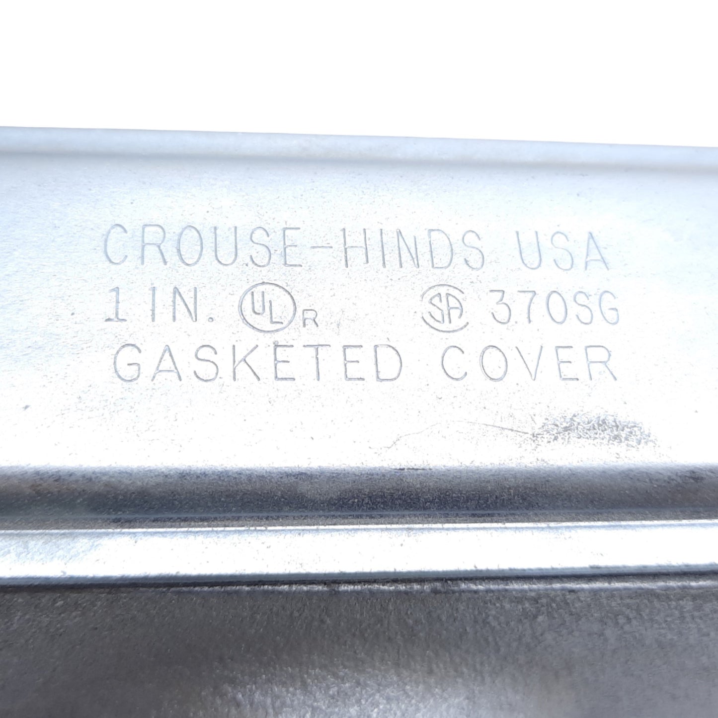 Used Crouse Hinds 782274627007 T37 Conduit Body Form 7, 1" w/ Gasketed Cover 370SG