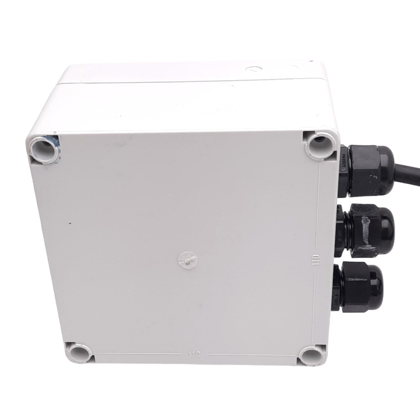 Used SeaMetrics FT420W-65 Flow Computer, 8-Digit, 4-20mA Analog Out, 12-30VDC/120VAC