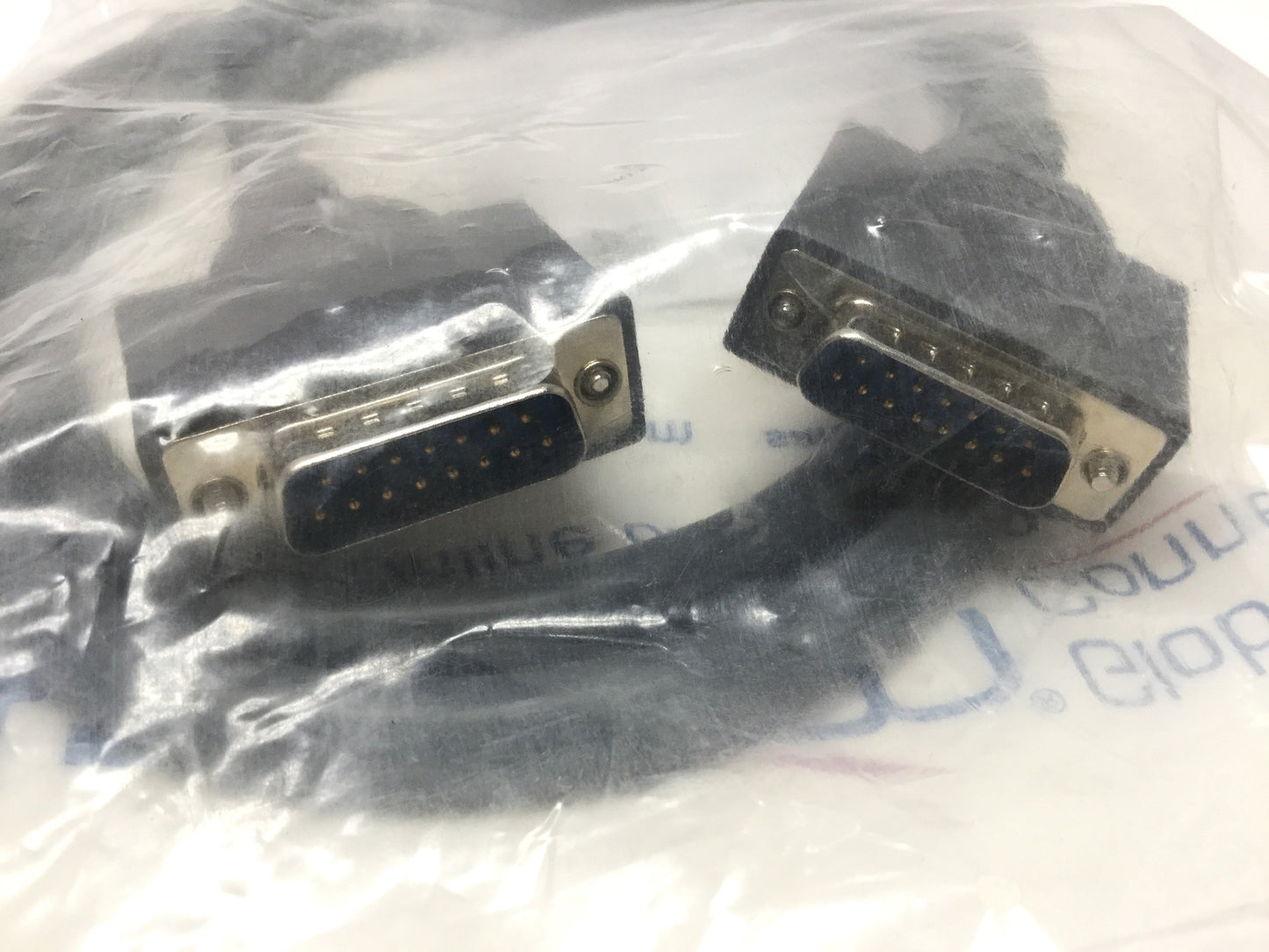 New L-COM CPMS15MM-5 Heavy Duty 15-Pin D-Sub Cable, 20AWG, 5ft Long, Male/Male