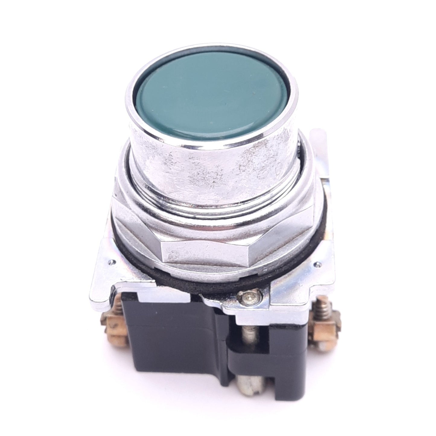 Used Eaton 10250T103-53 Flush Pushbutton Switch, ø30.5mm, 1NO, 600VAC 10A Max