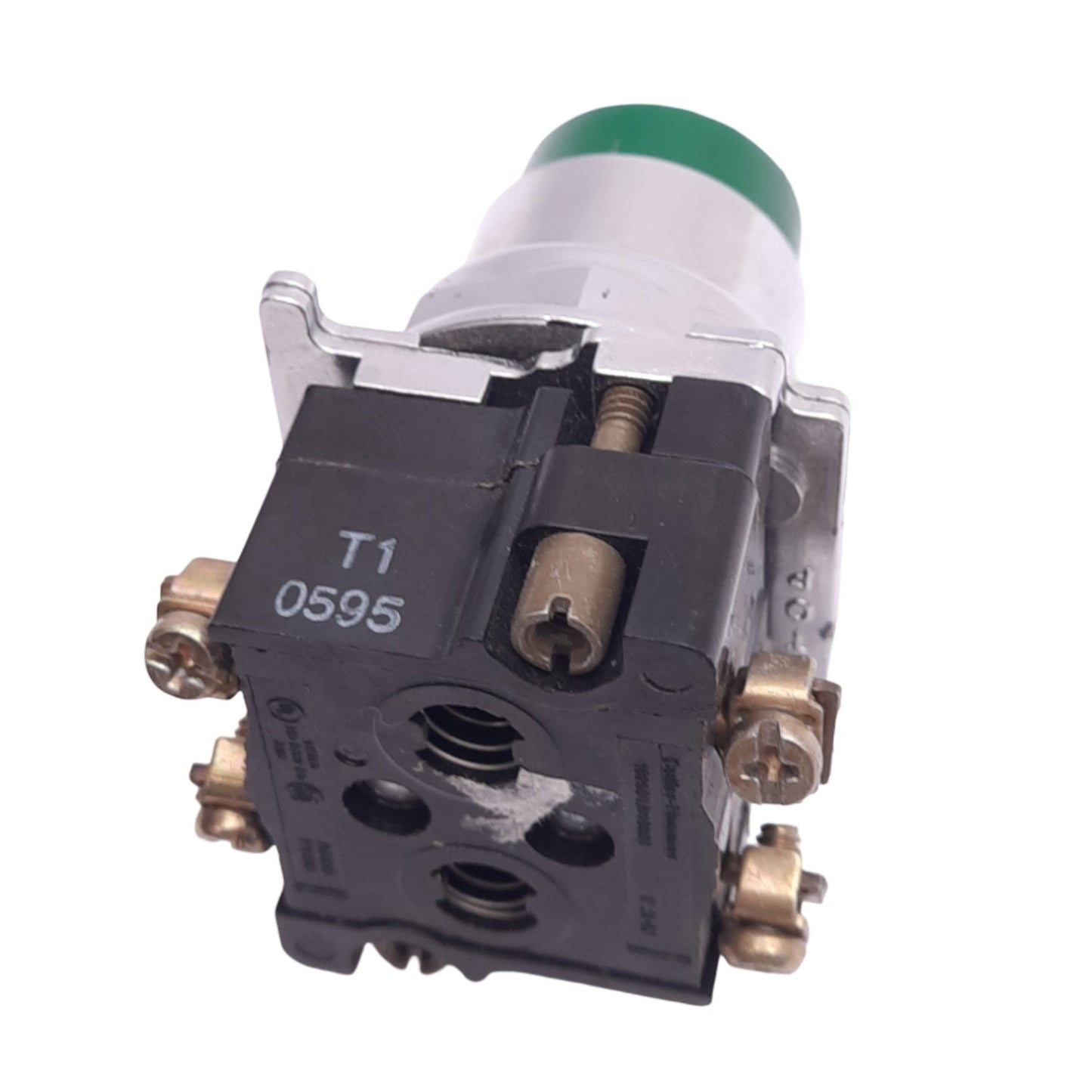 Used Eaton 10250T113-1 Green Extended Pushbutton Switch, ø30.5mm, 1NO 1NC, 600VAC 10A