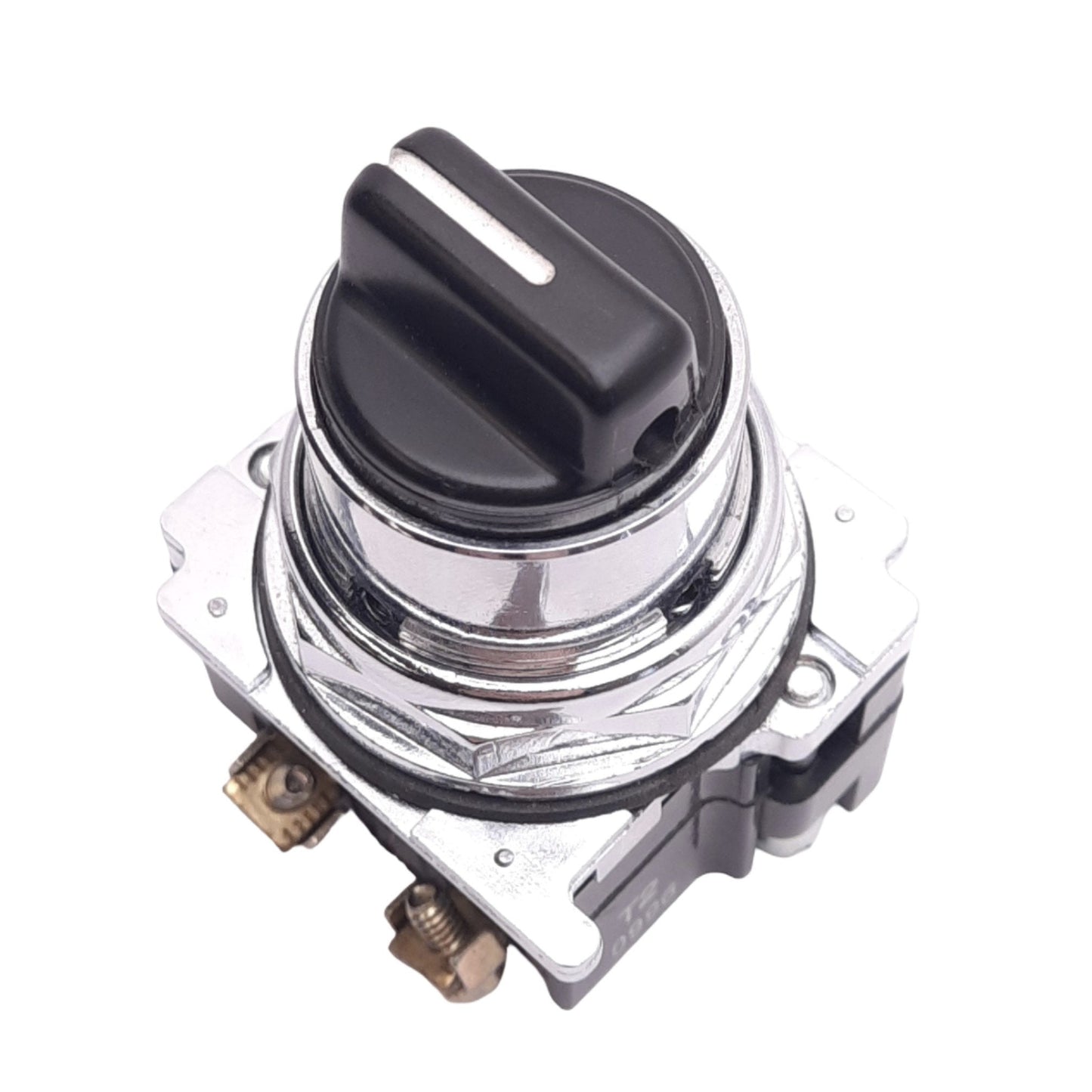Used Eaton 10250T1322 Momentary Selector Switch, 3-Position, ø30.5mm, 2NO, 600VAC 10A